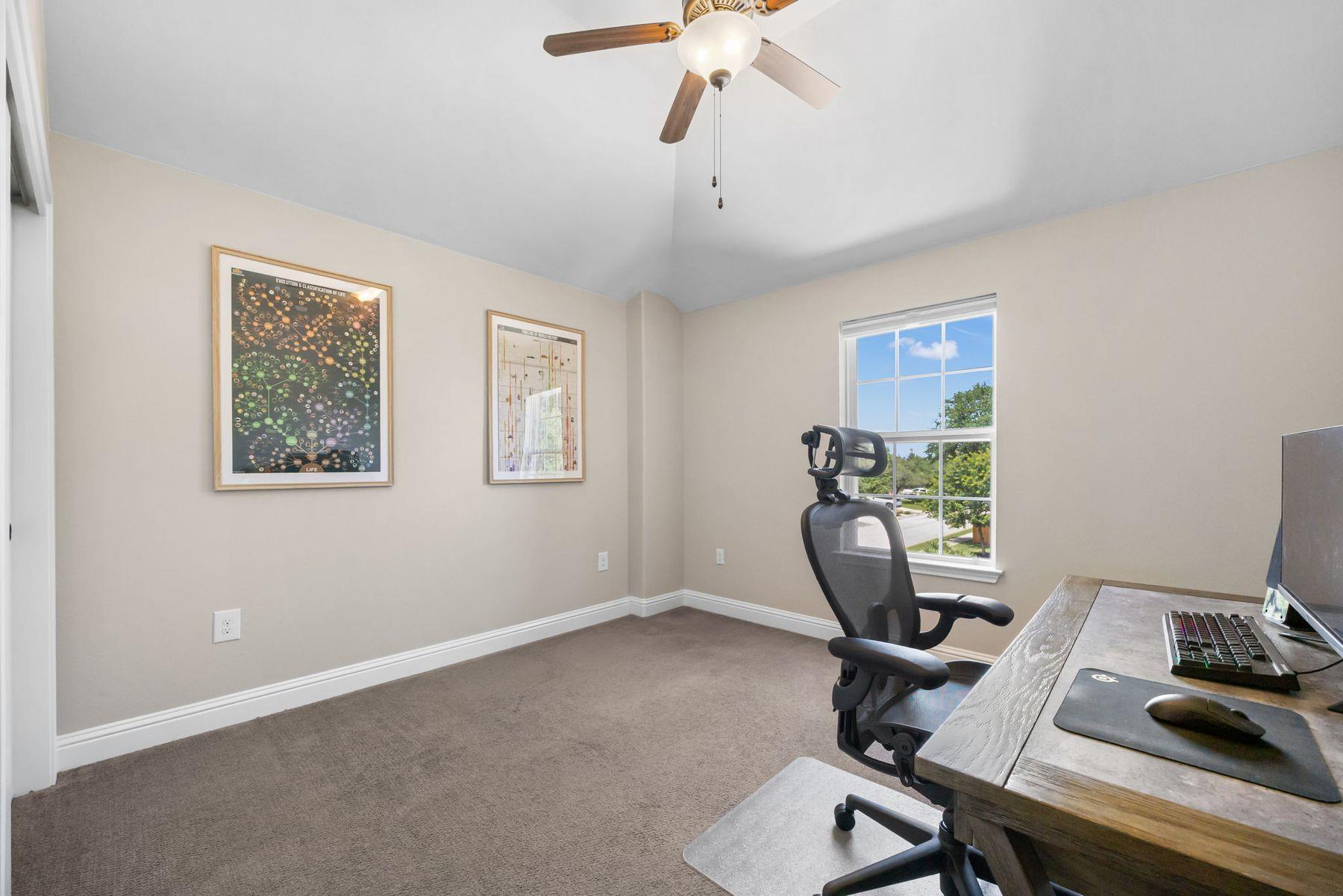 5221 Rain Lily Dr, Austin, TX 78739