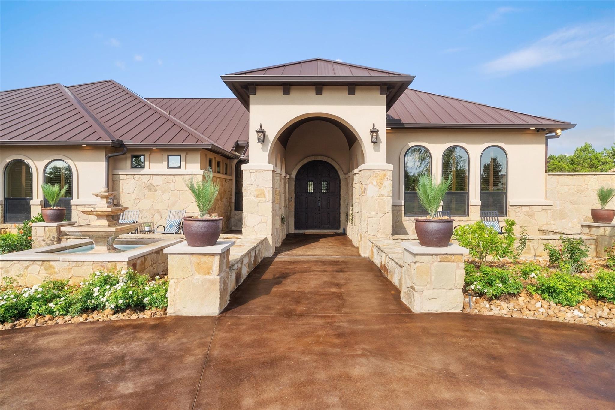 105 Esperanza Petal Pass, Liberty Hill, TX 78642