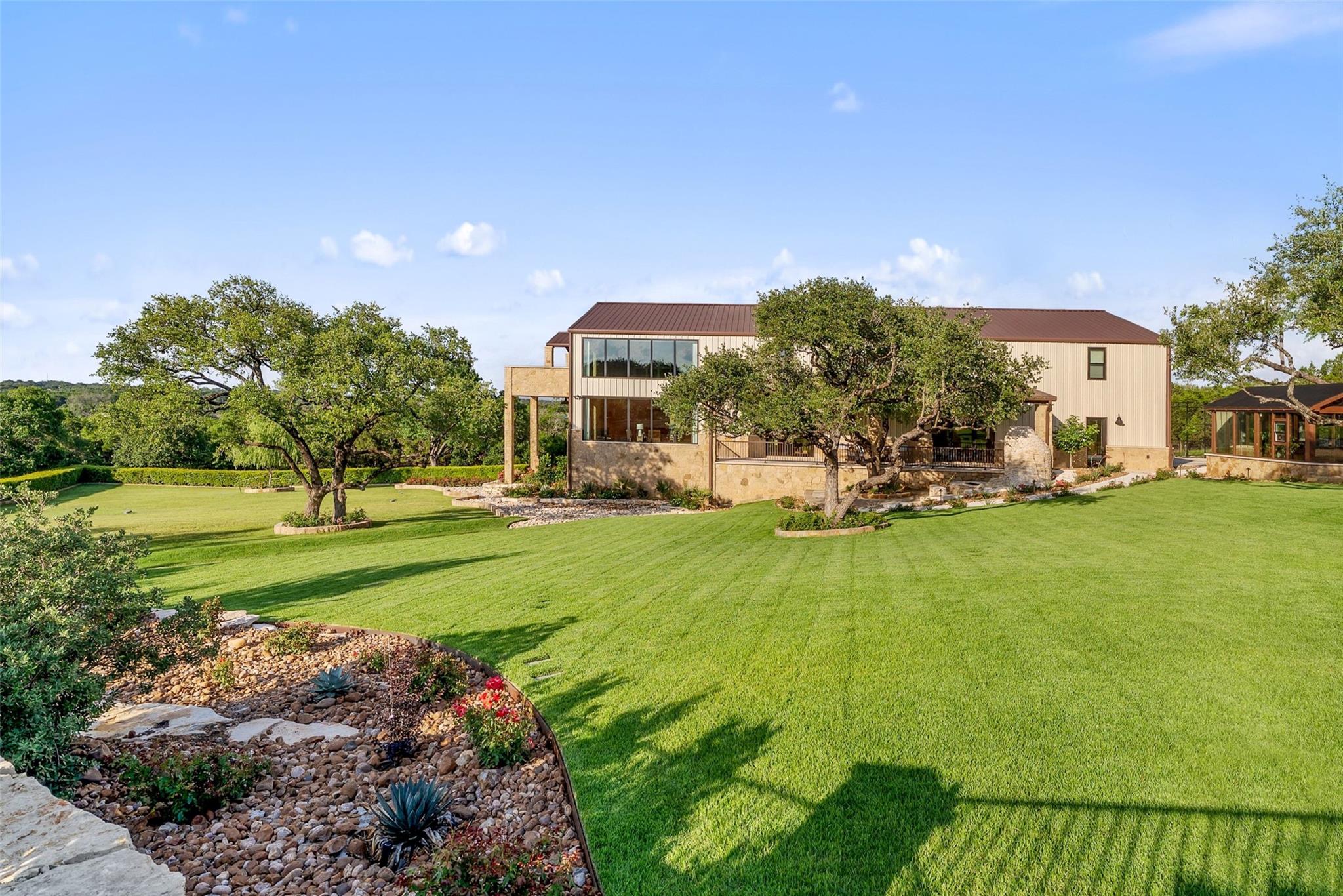 105 Esperanza Petal Pass, Liberty Hill, TX 78642
