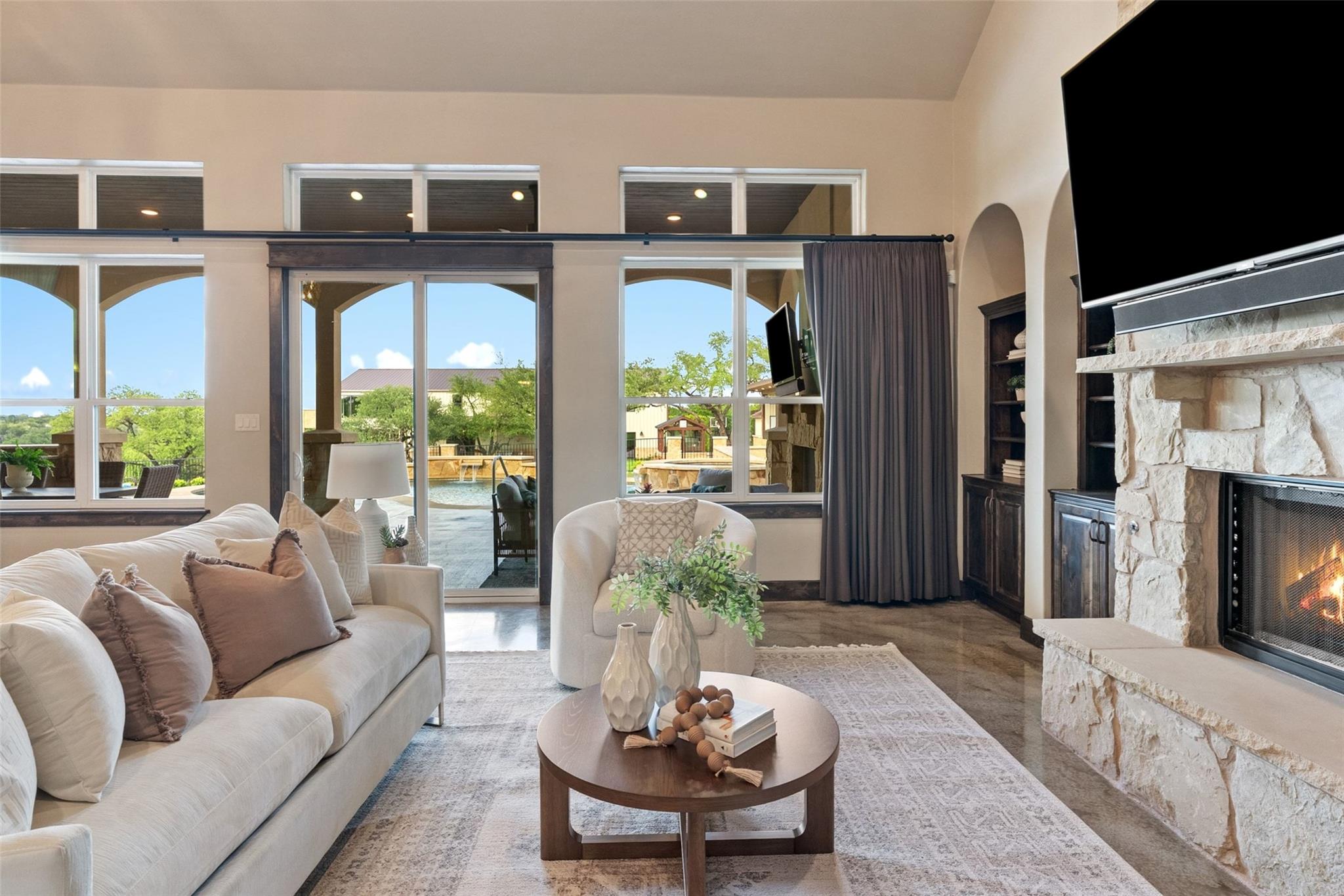 105 Esperanza Petal Pass, Liberty Hill, TX 78642