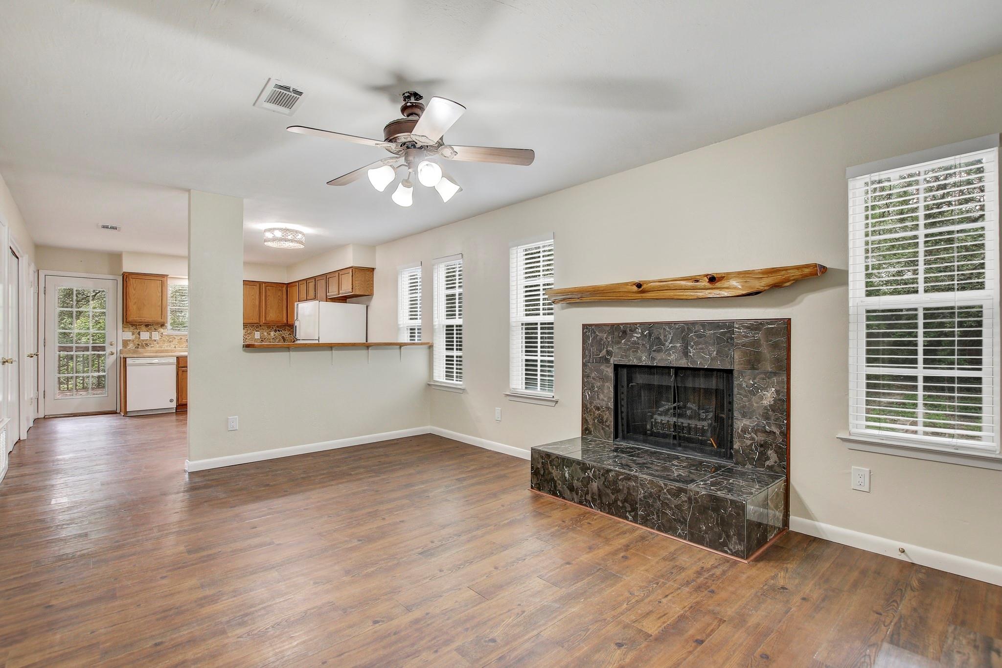 6902 Rifle Bnd, Austin, TX 78736