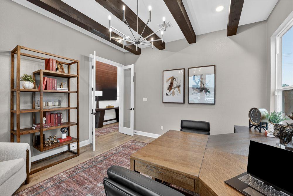 469 Emerald Walk Loop, Dripping Springs, TX 78620