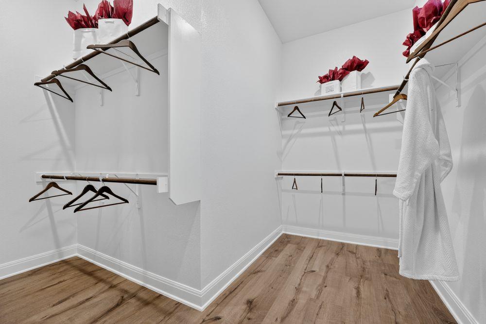 469 Emerald Walk Loop, Dripping Springs, TX 78620