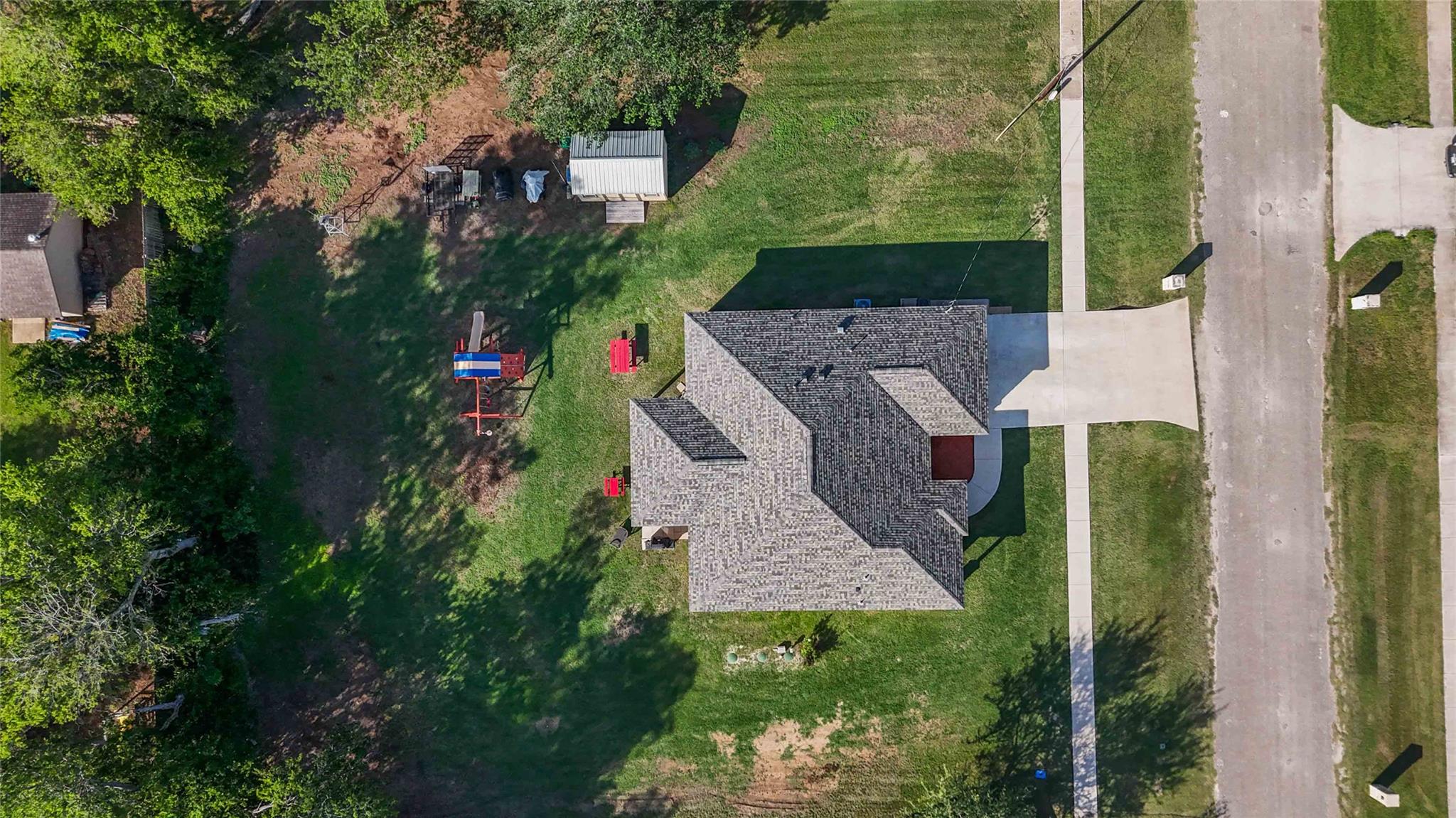 285 Hummingbird Way, Martindale, TX 78655