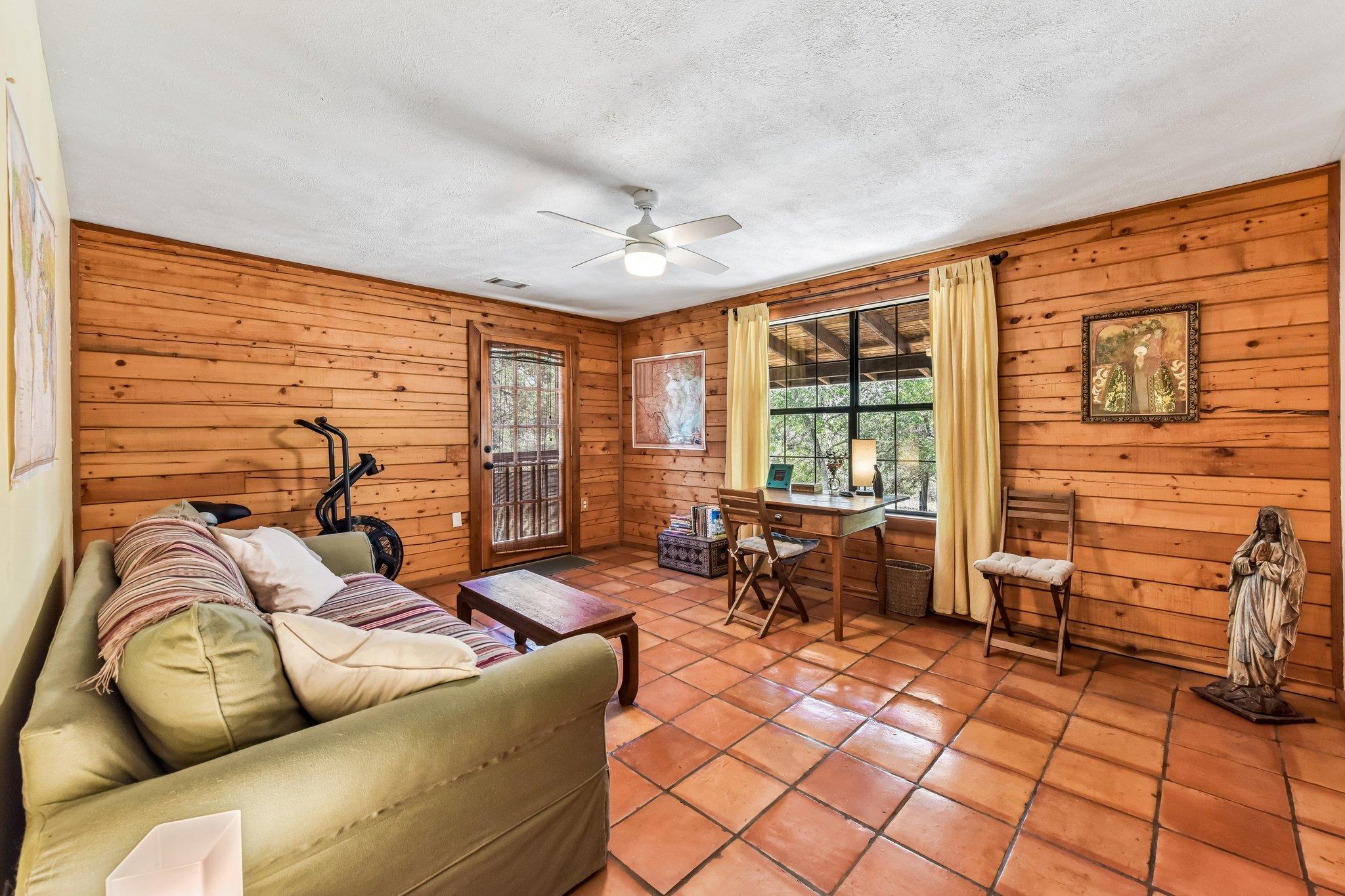 501 Oak Knob Dr, Wimberley, TX 78676