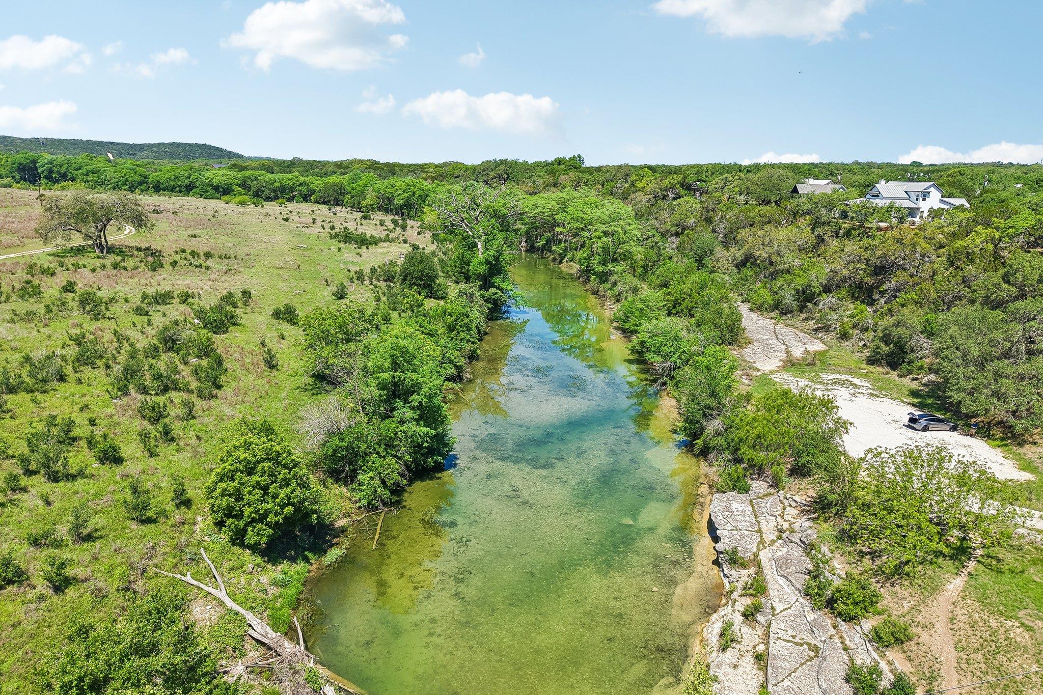 501 Oak Knob Dr, Wimberley, TX 78676