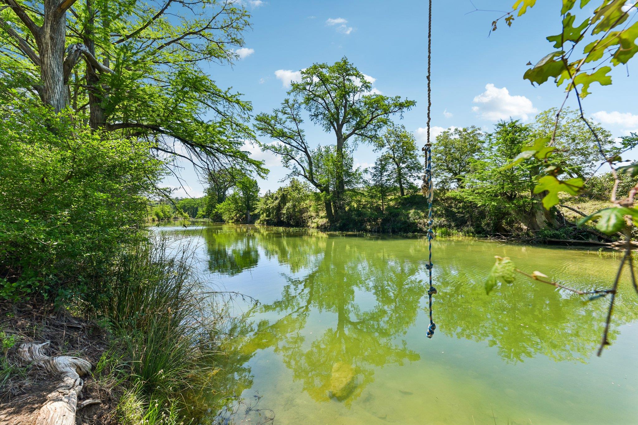 501 Oak Knob Dr, Wimberley, TX 78676
