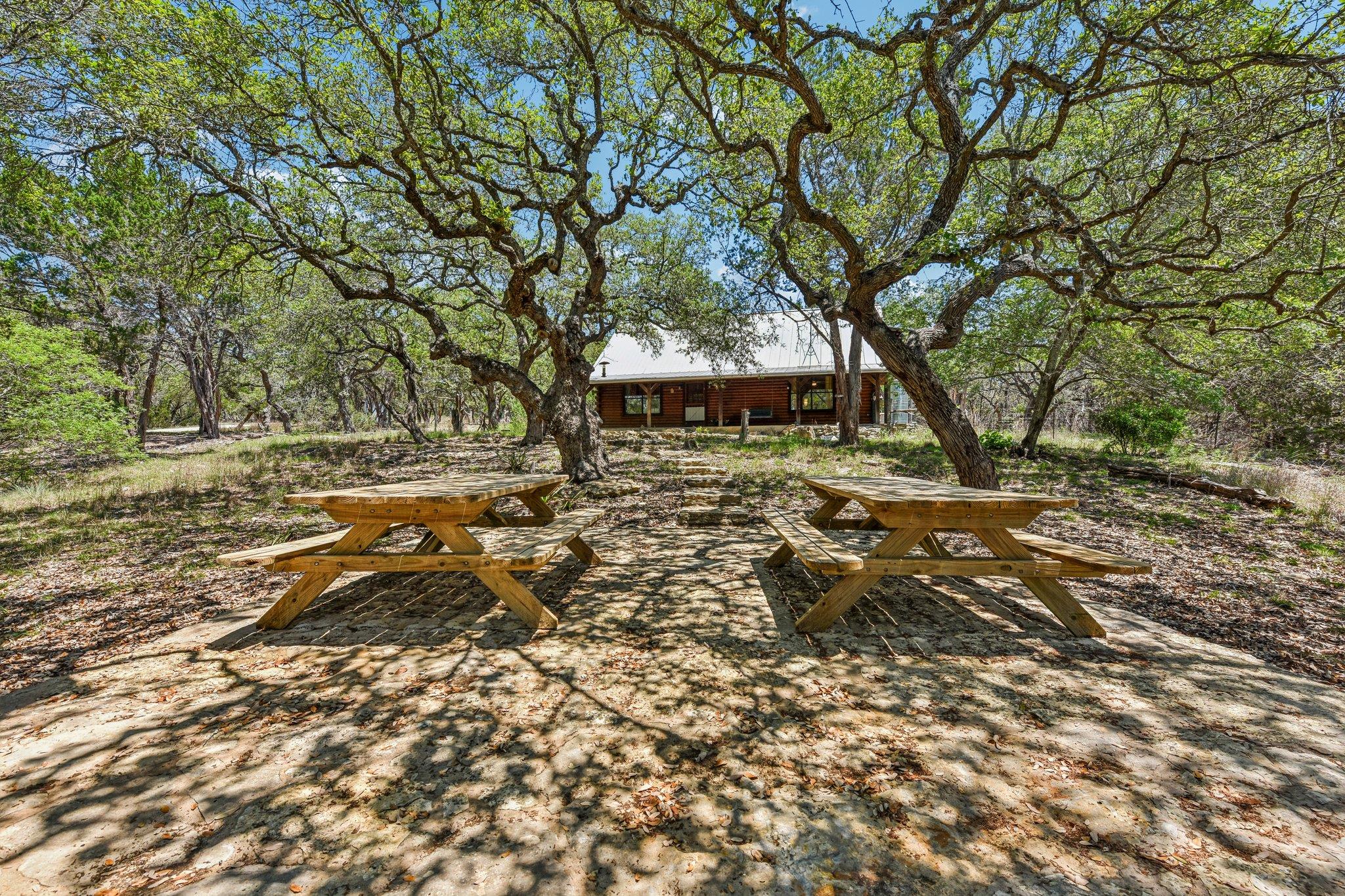 501 Oak Knob Dr, Wimberley, TX 78676