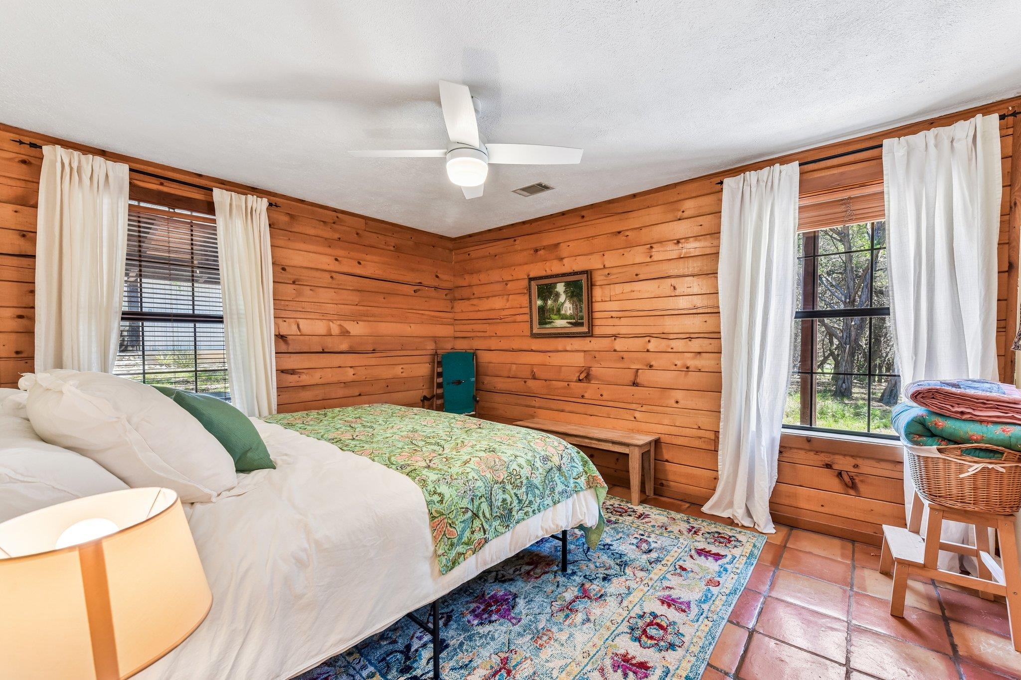 501 Oak Knob Dr, Wimberley, TX 78676