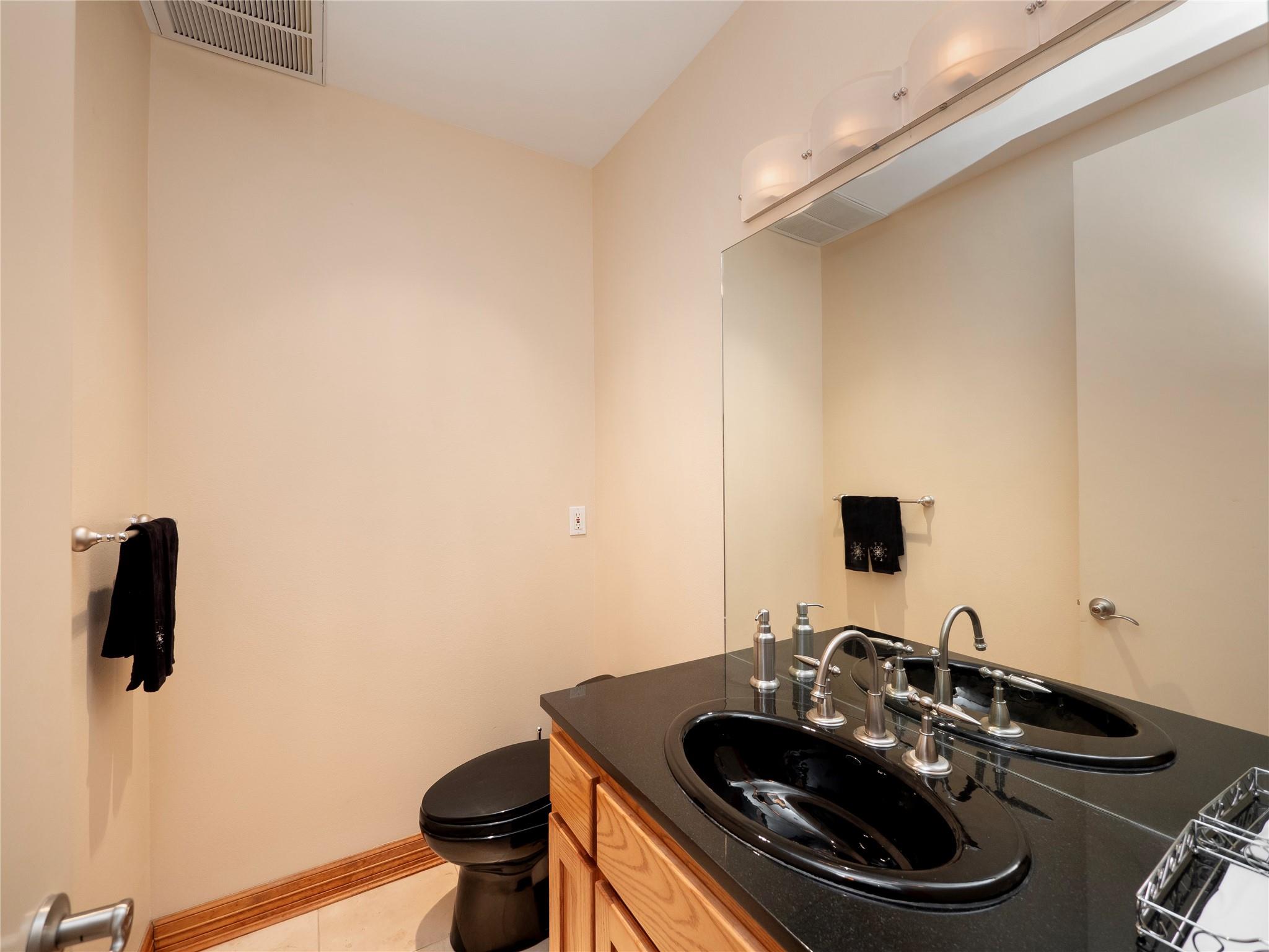 805 Congress Ave, Austin, TX 78701