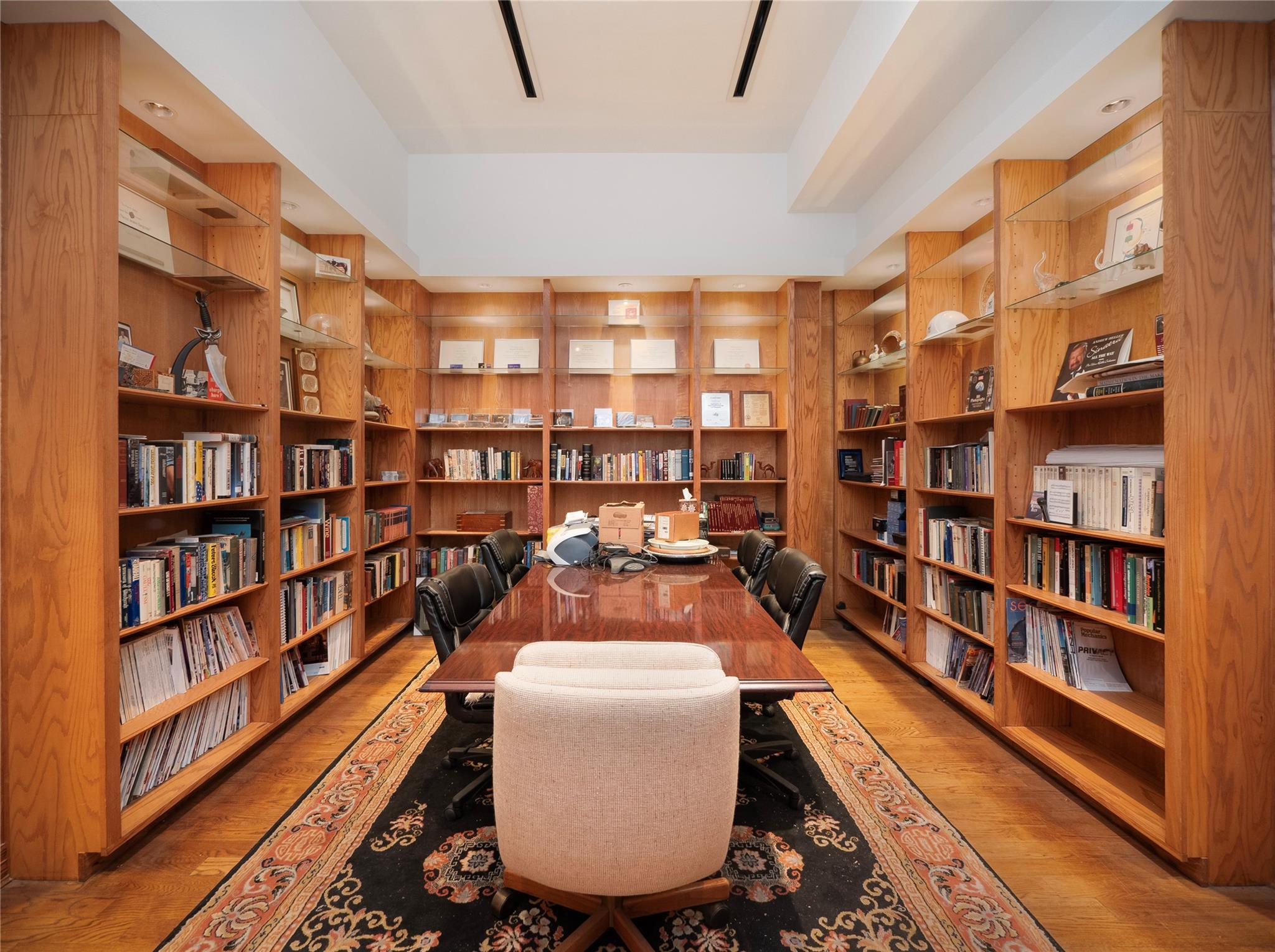 805 Congress Ave, Austin, TX 78701