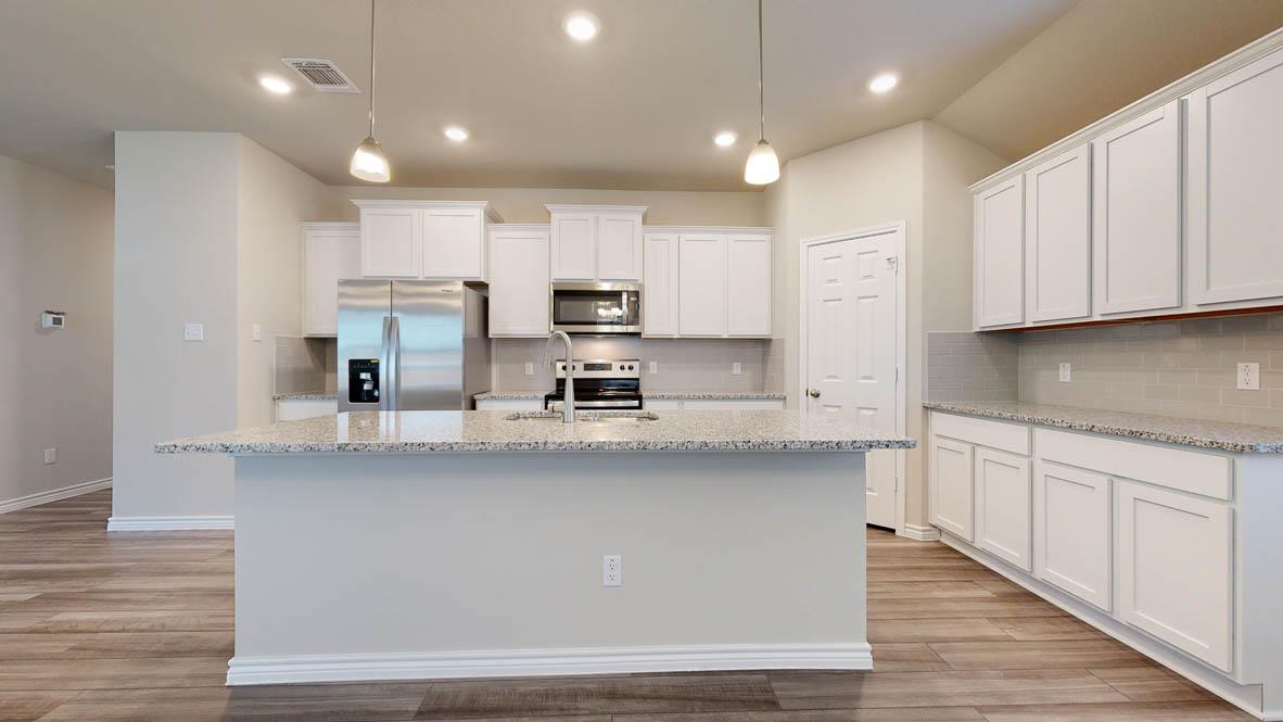 104 Kenzie St, Thorndale, TX 76577