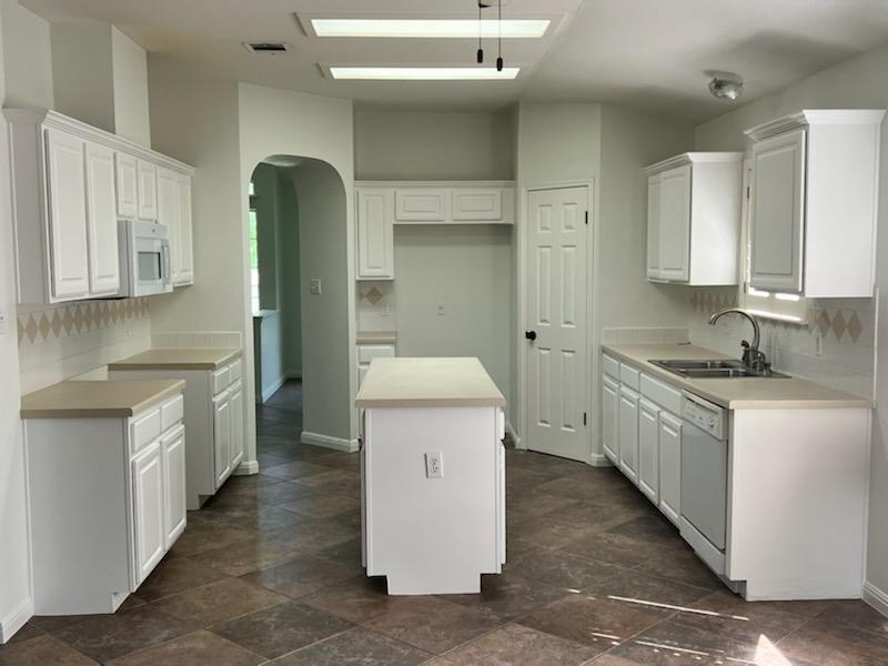1202 Wood Creek Dr, Cedar Park, TX 78613