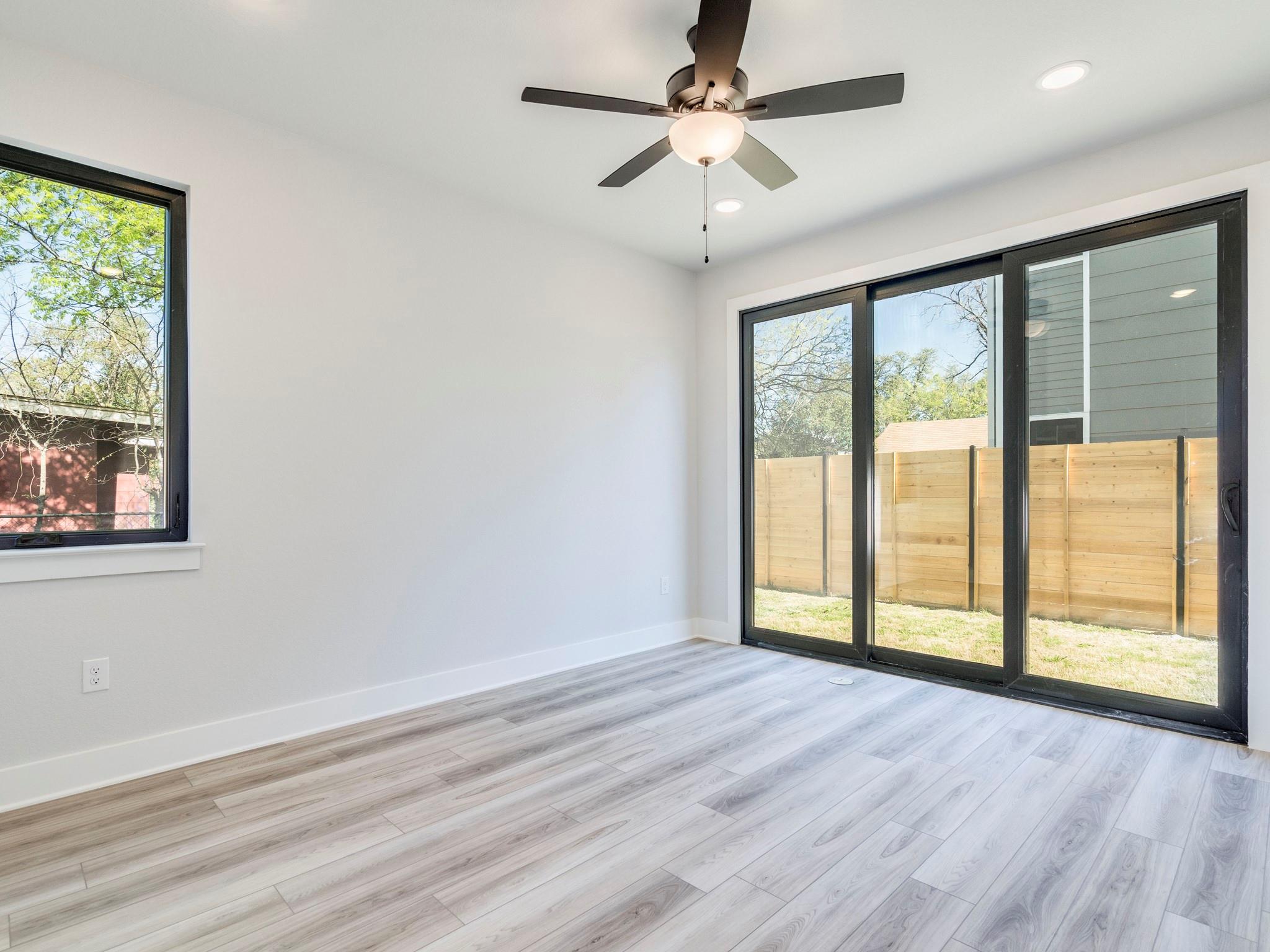 206 E Wonsley Dr # 1 & 2, Austin, TX 78753