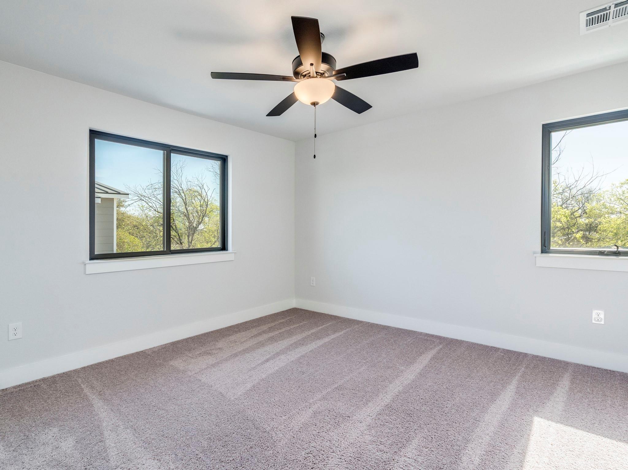 206 E Wonsley Dr # 1 & 2, Austin, TX 78753