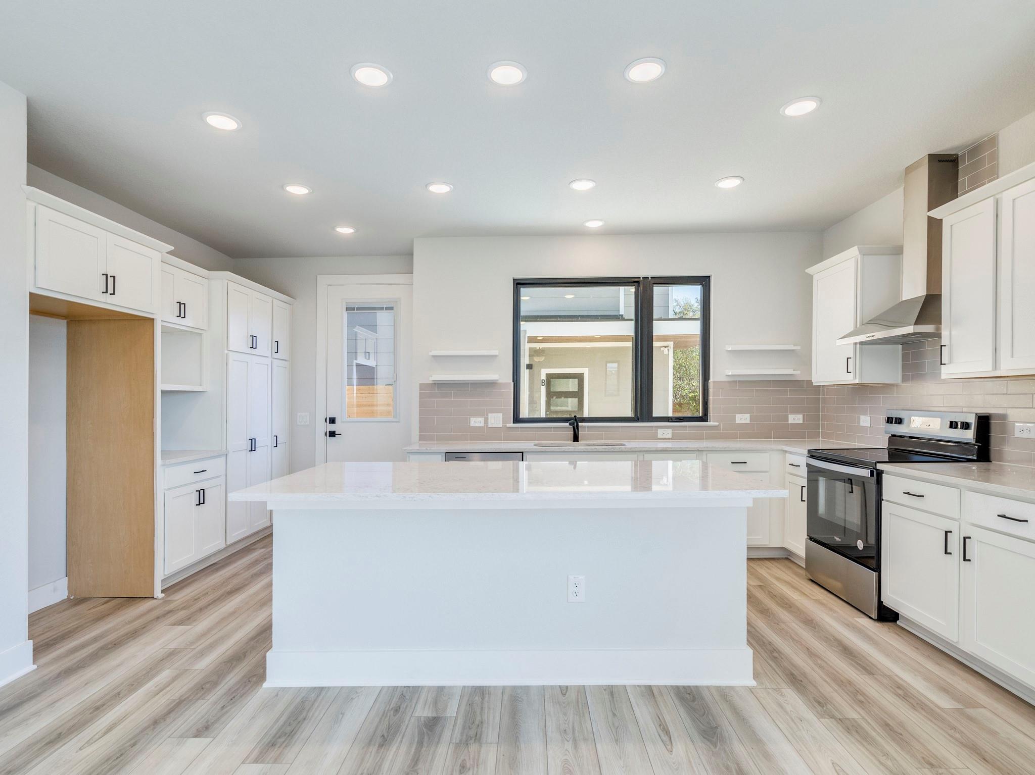 206 E Wonsley Dr # 1 & 2, Austin, TX 78753