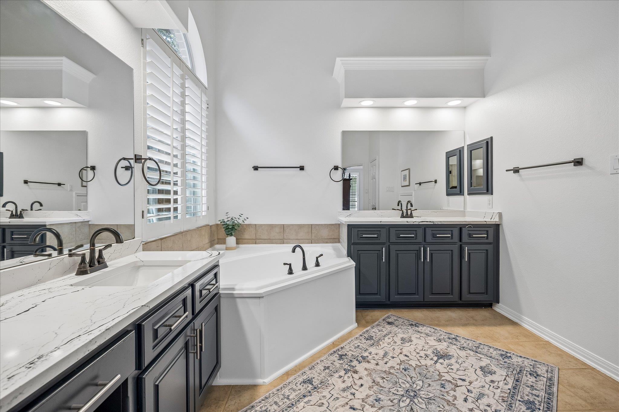 13000 Titus Ct, Austin, TX 78732