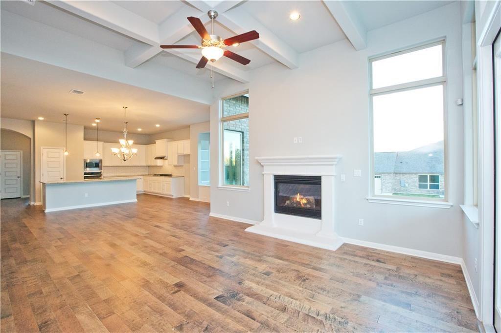 337 Chisholm Trl, Bastrop, TX 78602