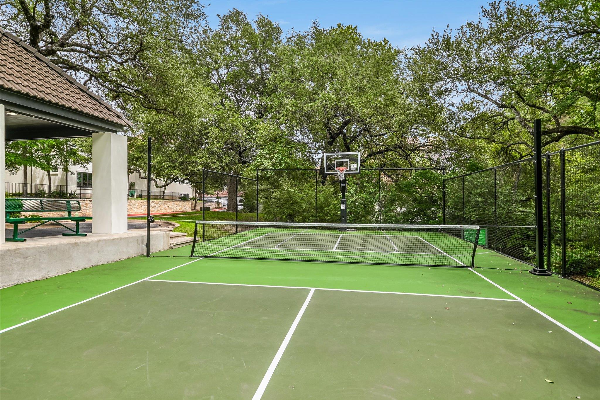 2004 Rue De St Tropez, Austin, TX 78746