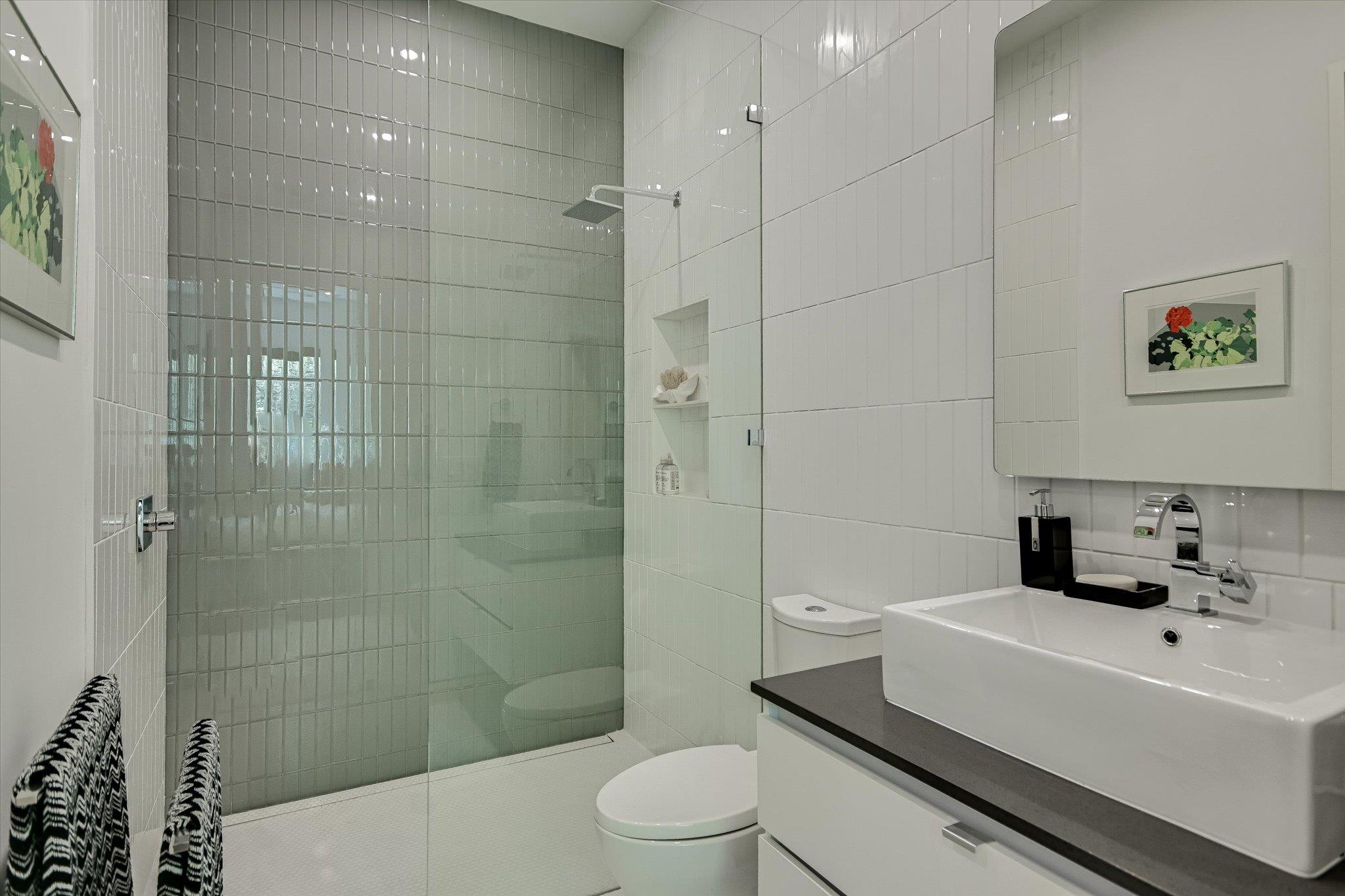 2004 Rue De St Tropez, Austin, TX 78746