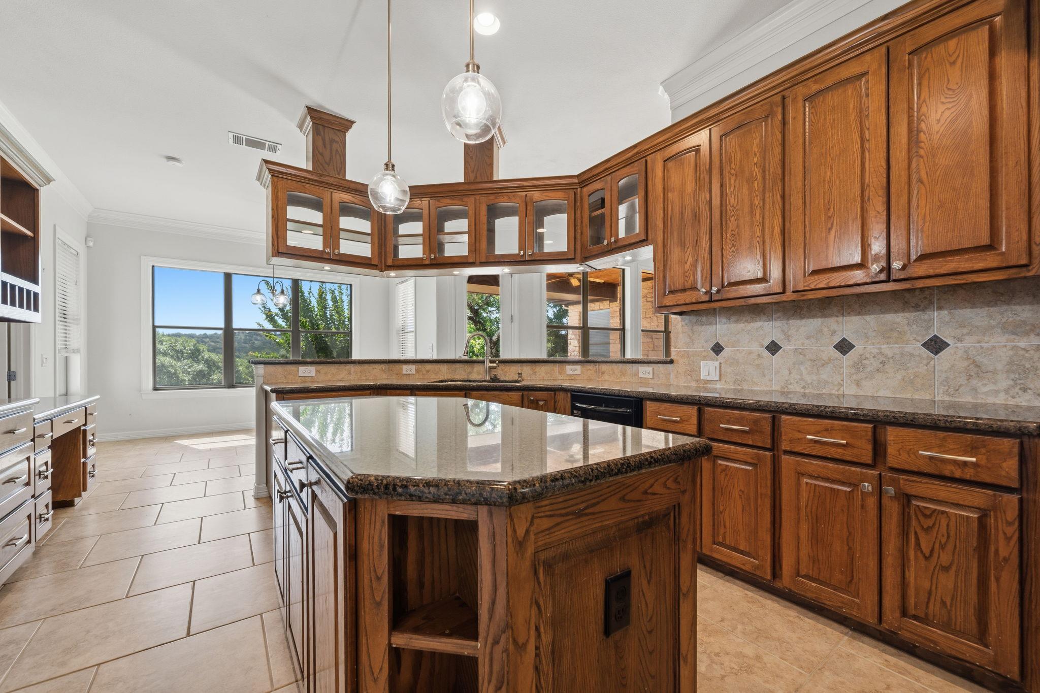 1719 Resaca Blvd, Austin, TX 78738