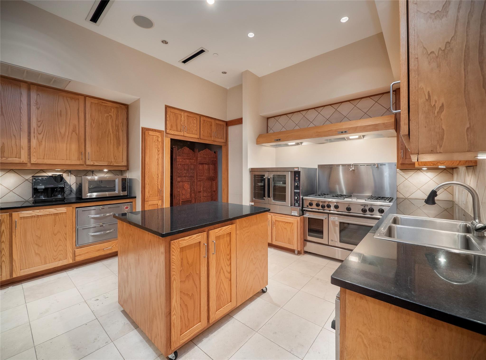 805 Congress Ave, Austin, TX 78701