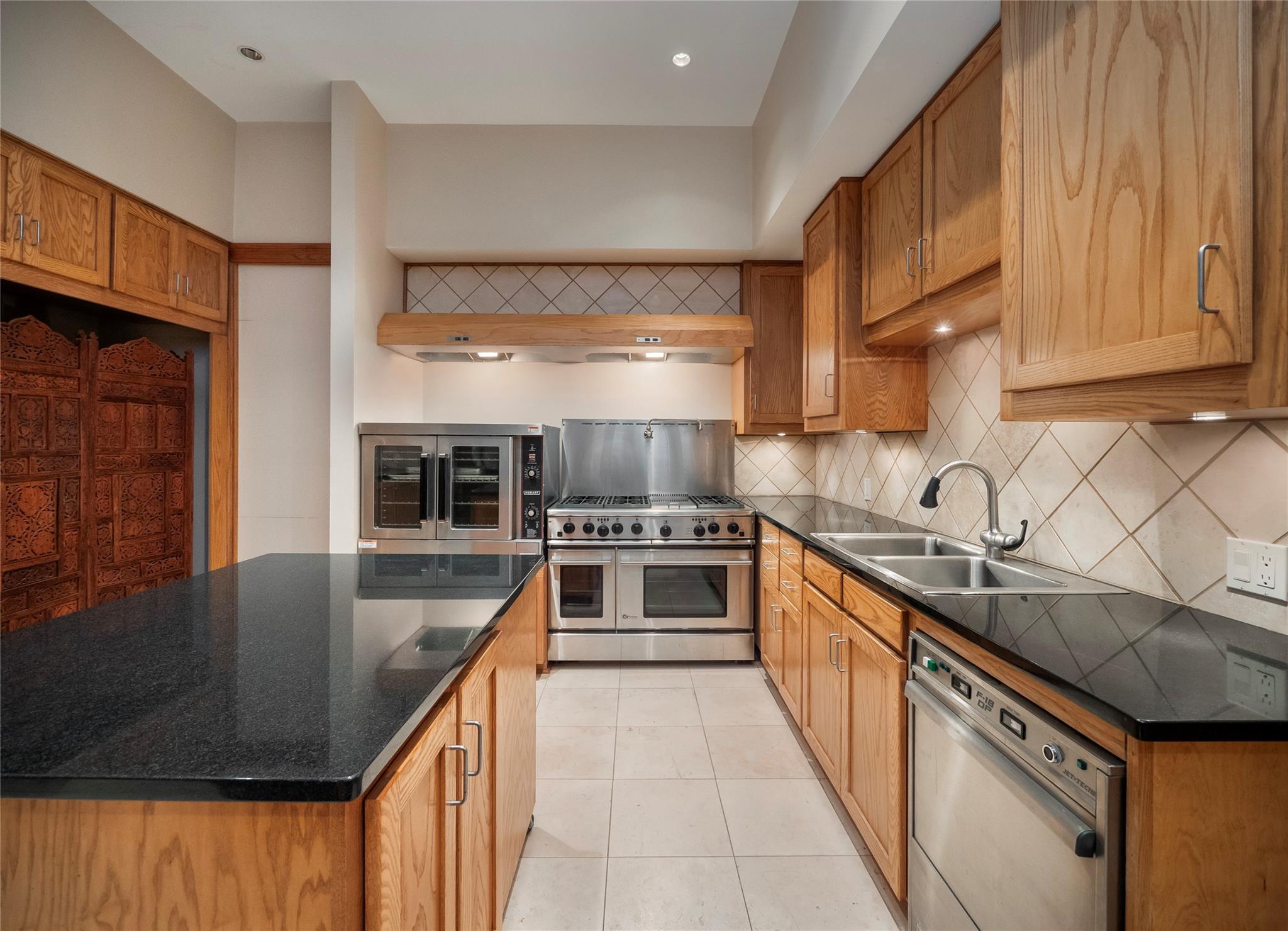 805 Congress Ave, Austin, TX 78701