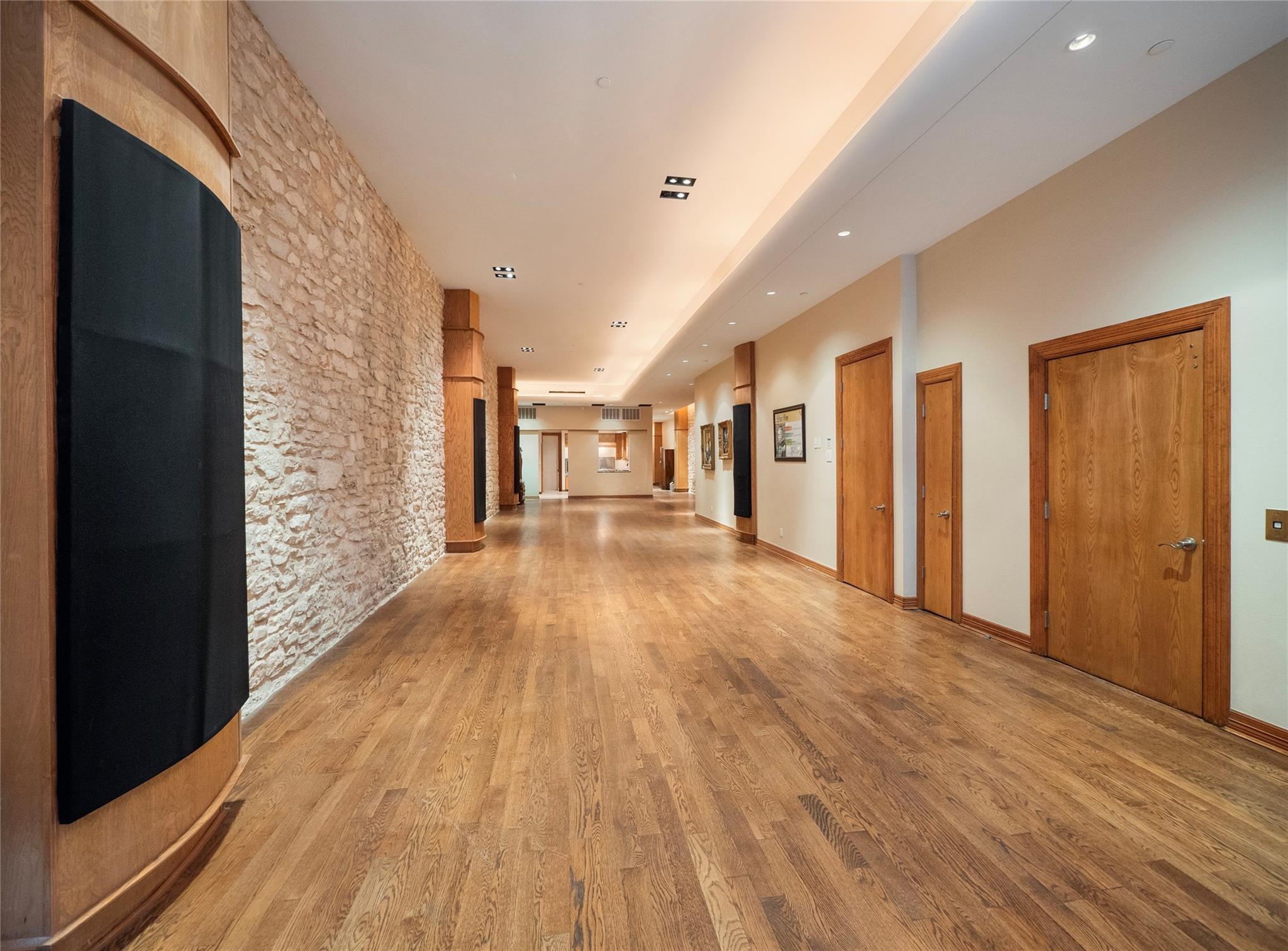 805 Congress Ave, Austin, TX 78701