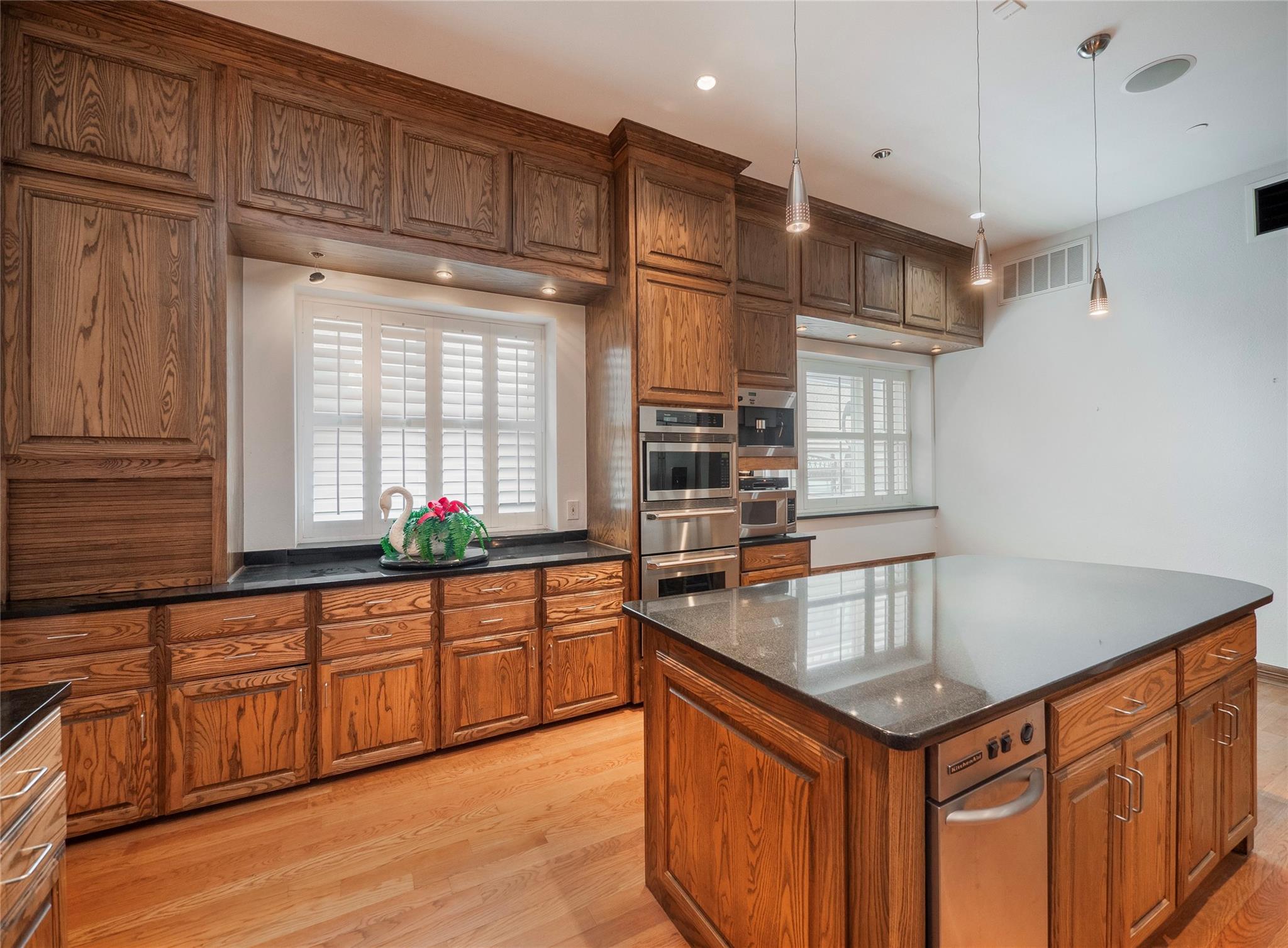 805 Congress Ave, Austin, TX 78701