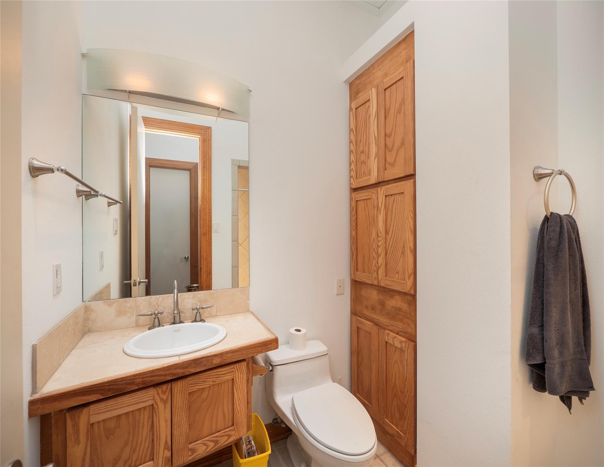 805 Congress Ave, Austin, TX 78701