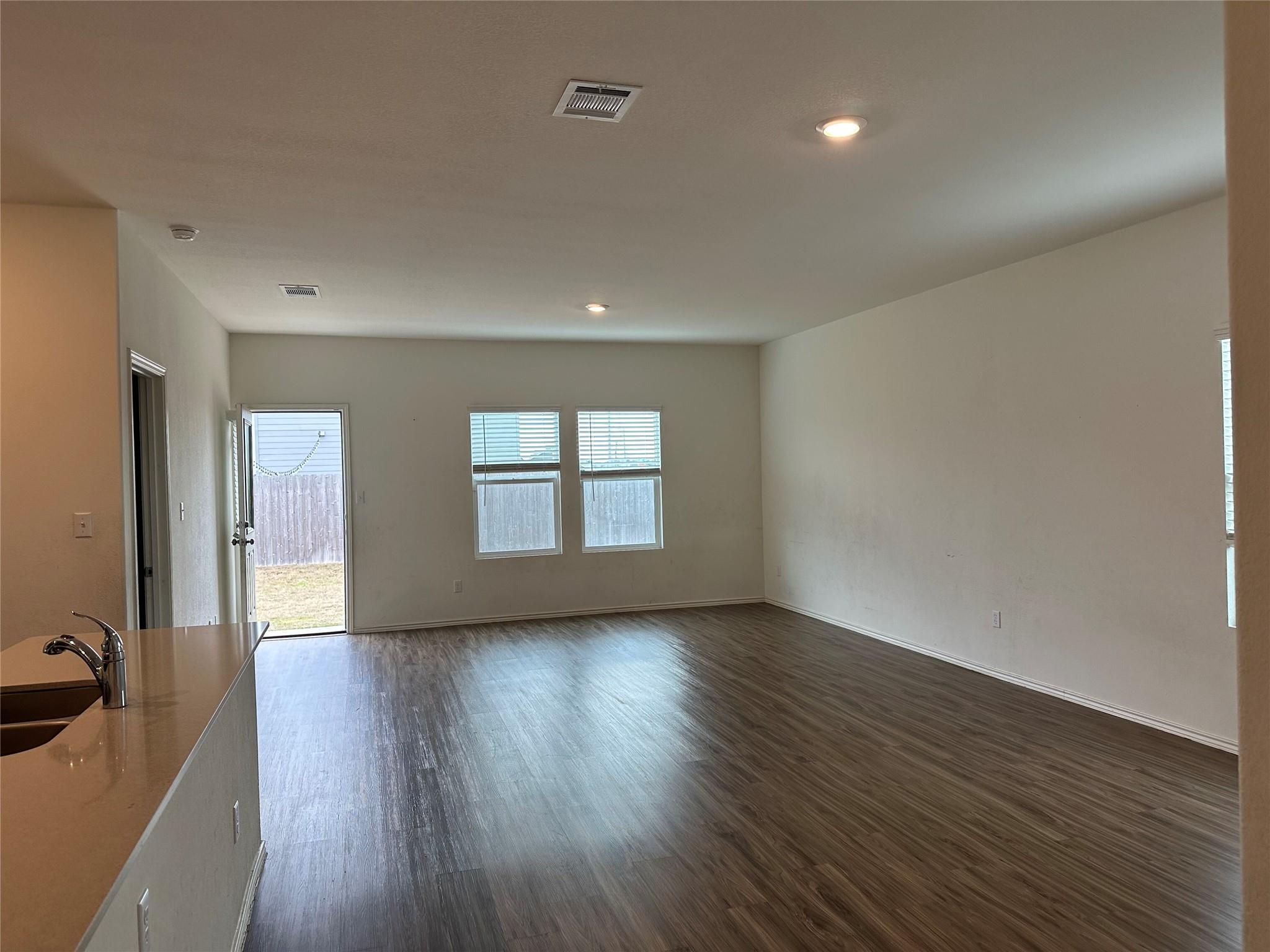 13501 Mussel Run, Elgin, TX 78621