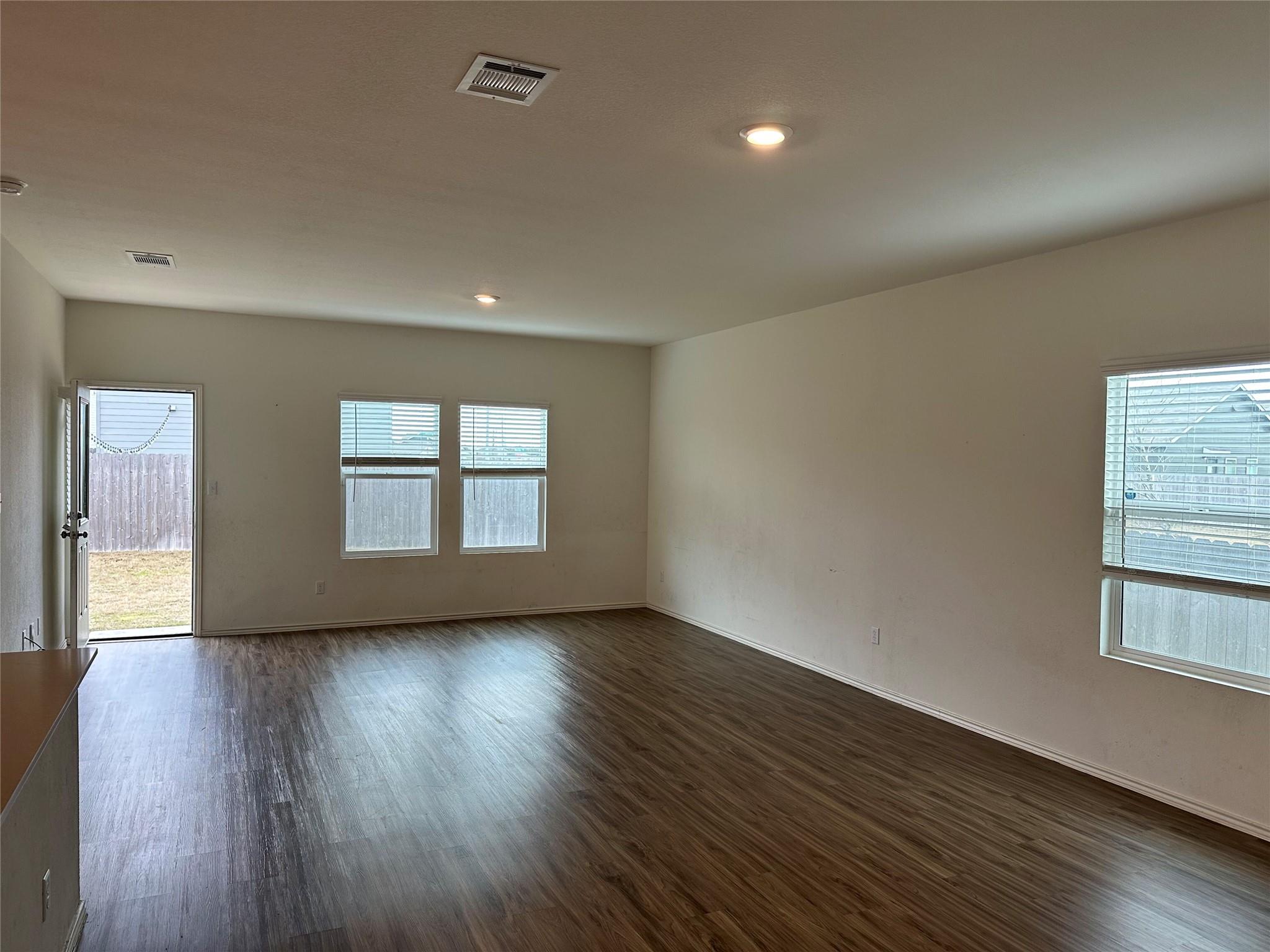 13501 Mussel Run, Elgin, TX 78621