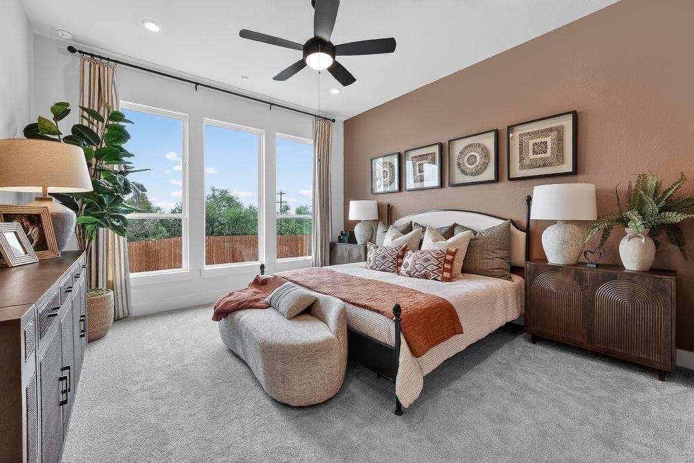 480 Emerald Walk Loop, Dripping Springs, TX 78620
