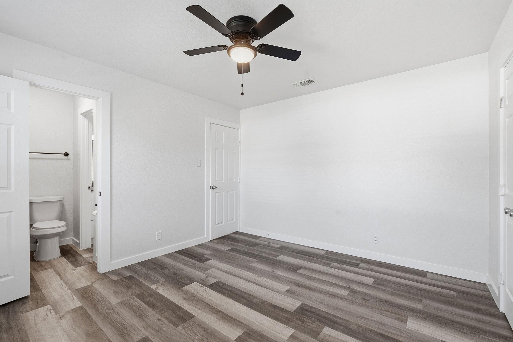 1911 Hearthside Dr # A/B, Austin, TX 78757