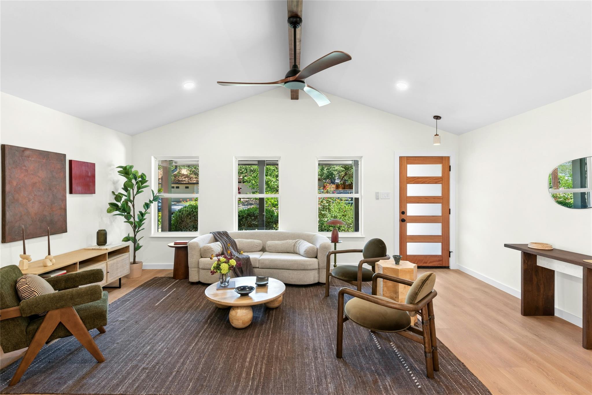 12704 Timberside Dr, Austin, TX 78727