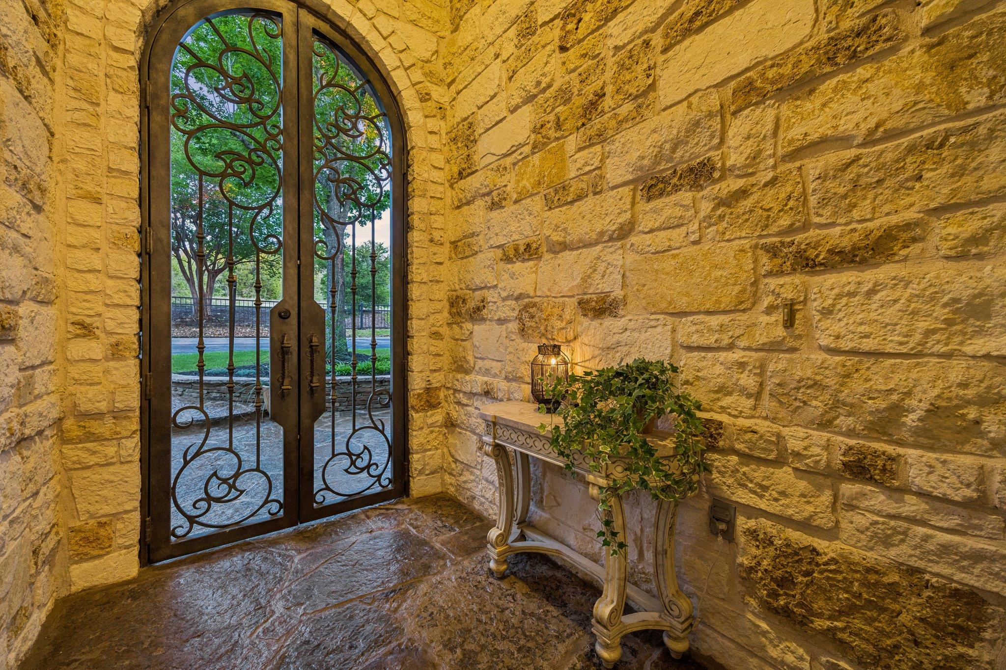 6302 River Place Blvd, Austin, TX 78730