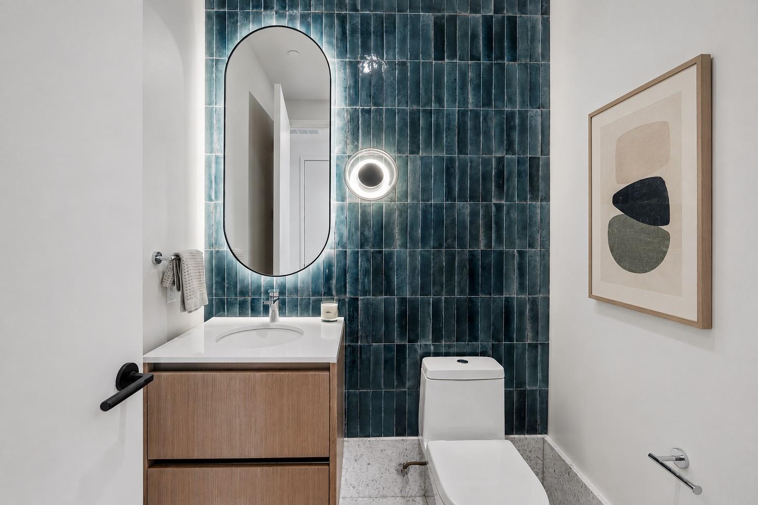 610 Davis St # 4204, Austin, TX 78701