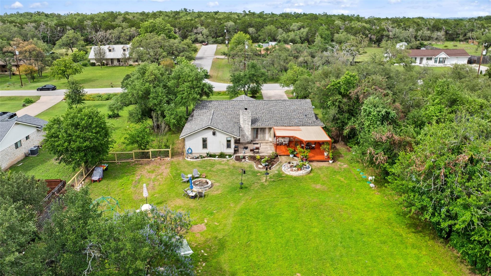 9905 Murmuring Creek Dr, Austin, TX 78736