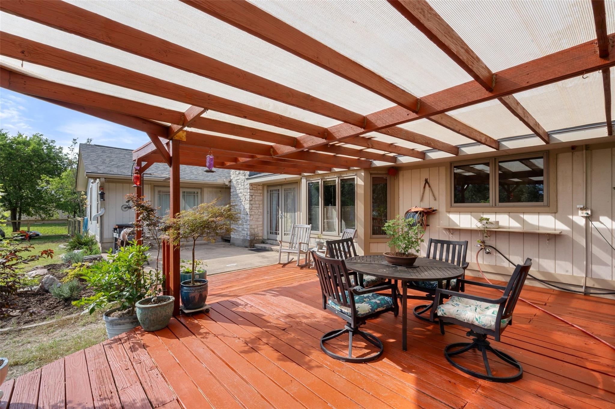 9905 Murmuring Creek Dr, Austin, TX 78736