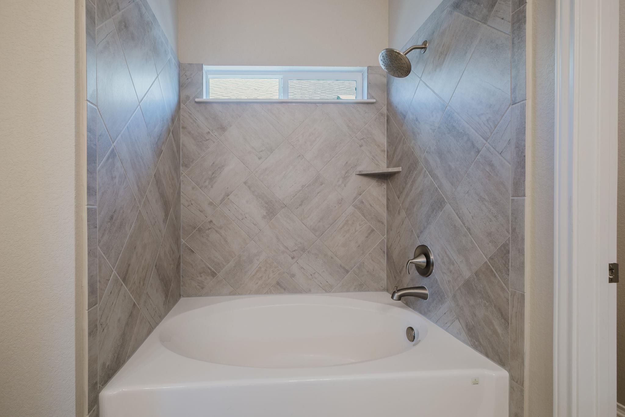 7924 Crystalbrook W, Austin, TX 78724