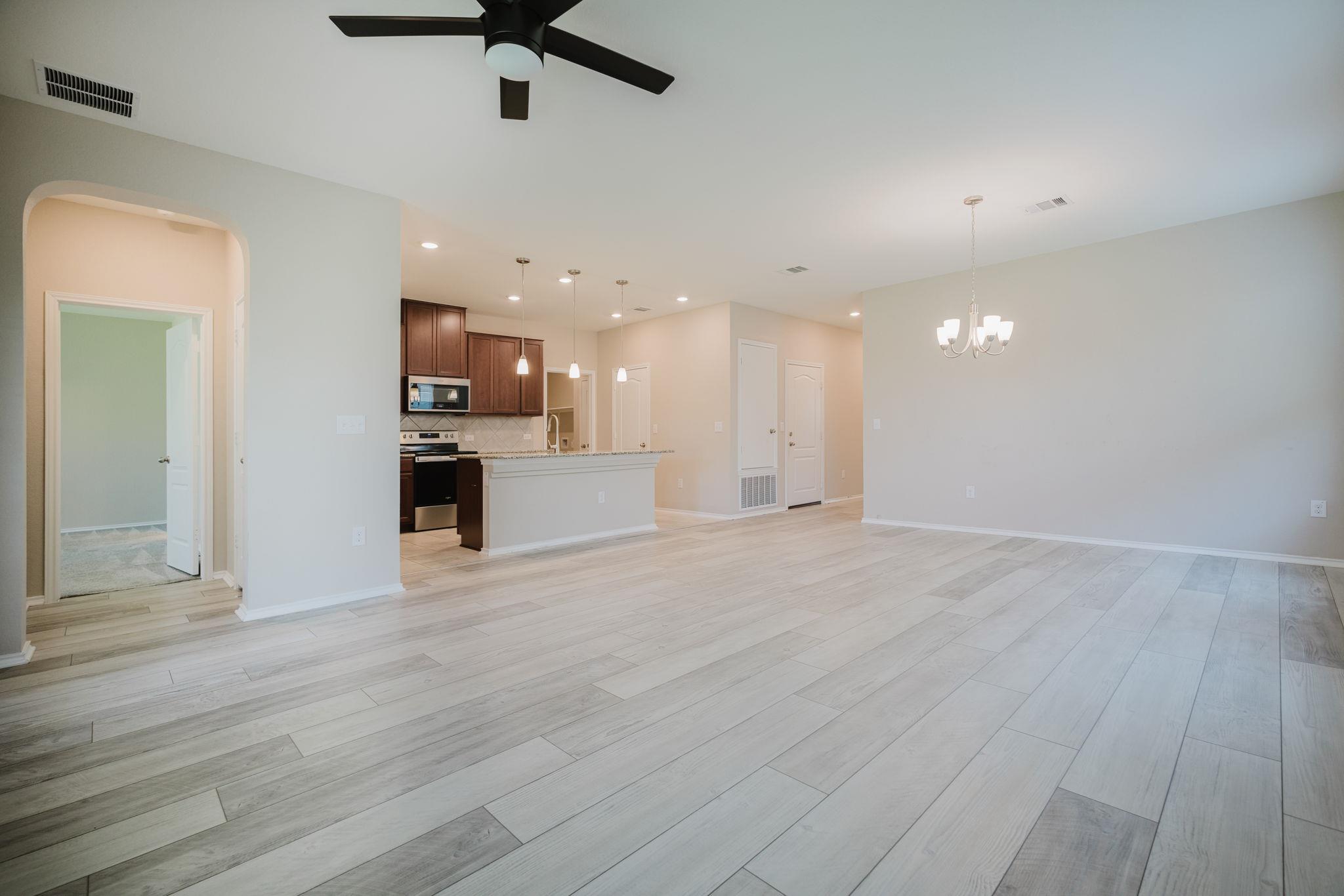 7924 Crystalbrook W, Austin, TX 78724