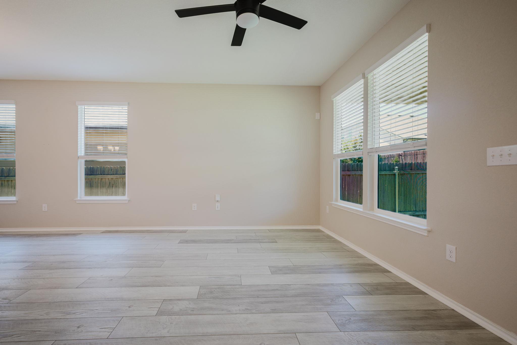 7924 Crystalbrook W, Austin, TX 78724