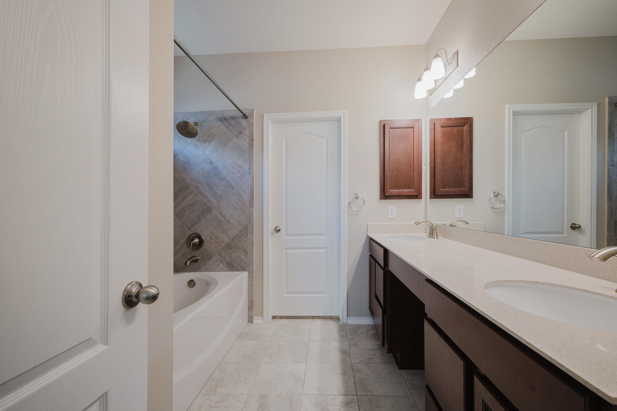 7924 Crystalbrook W, Austin, TX 78724