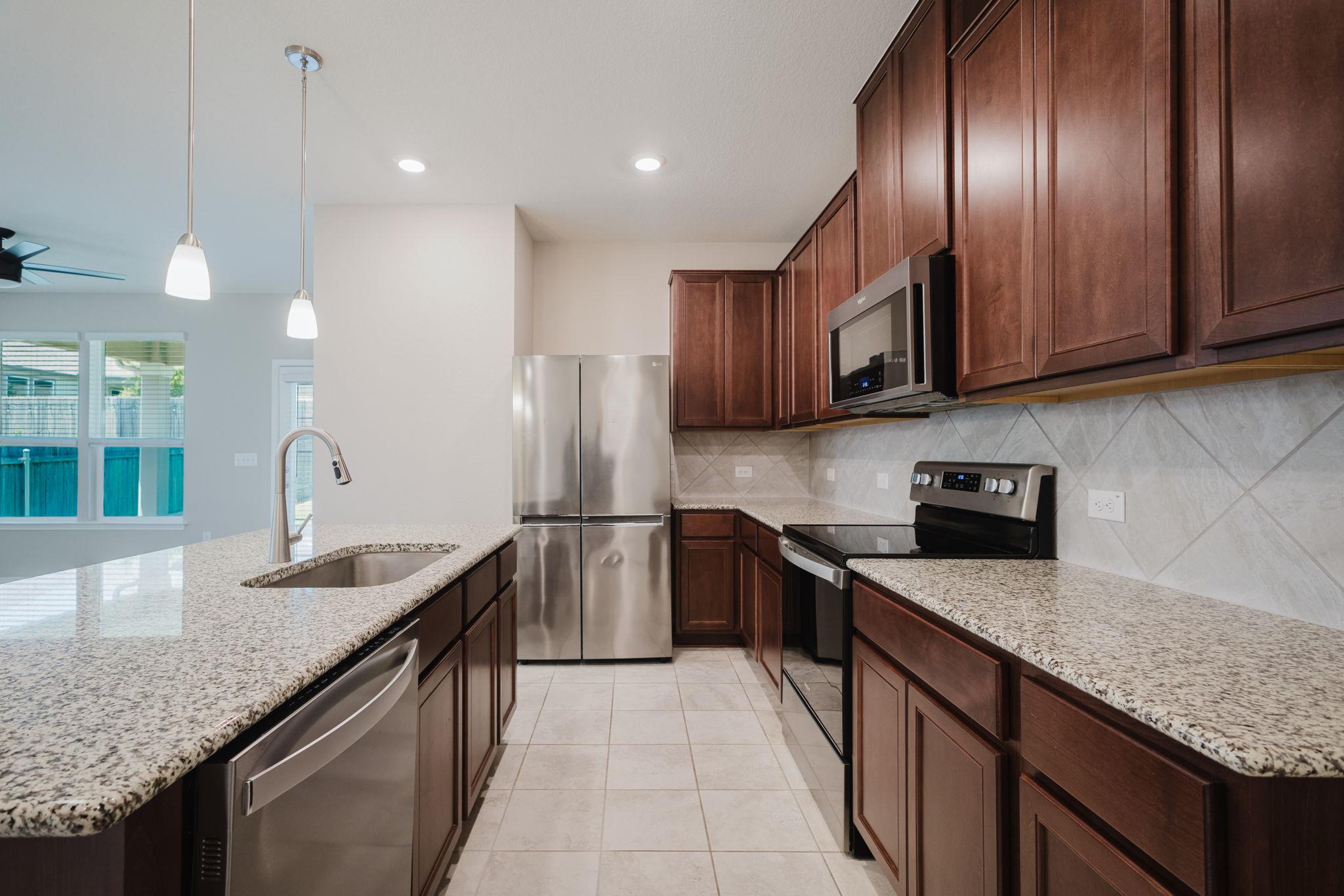7924 Crystalbrook W, Austin, TX 78724