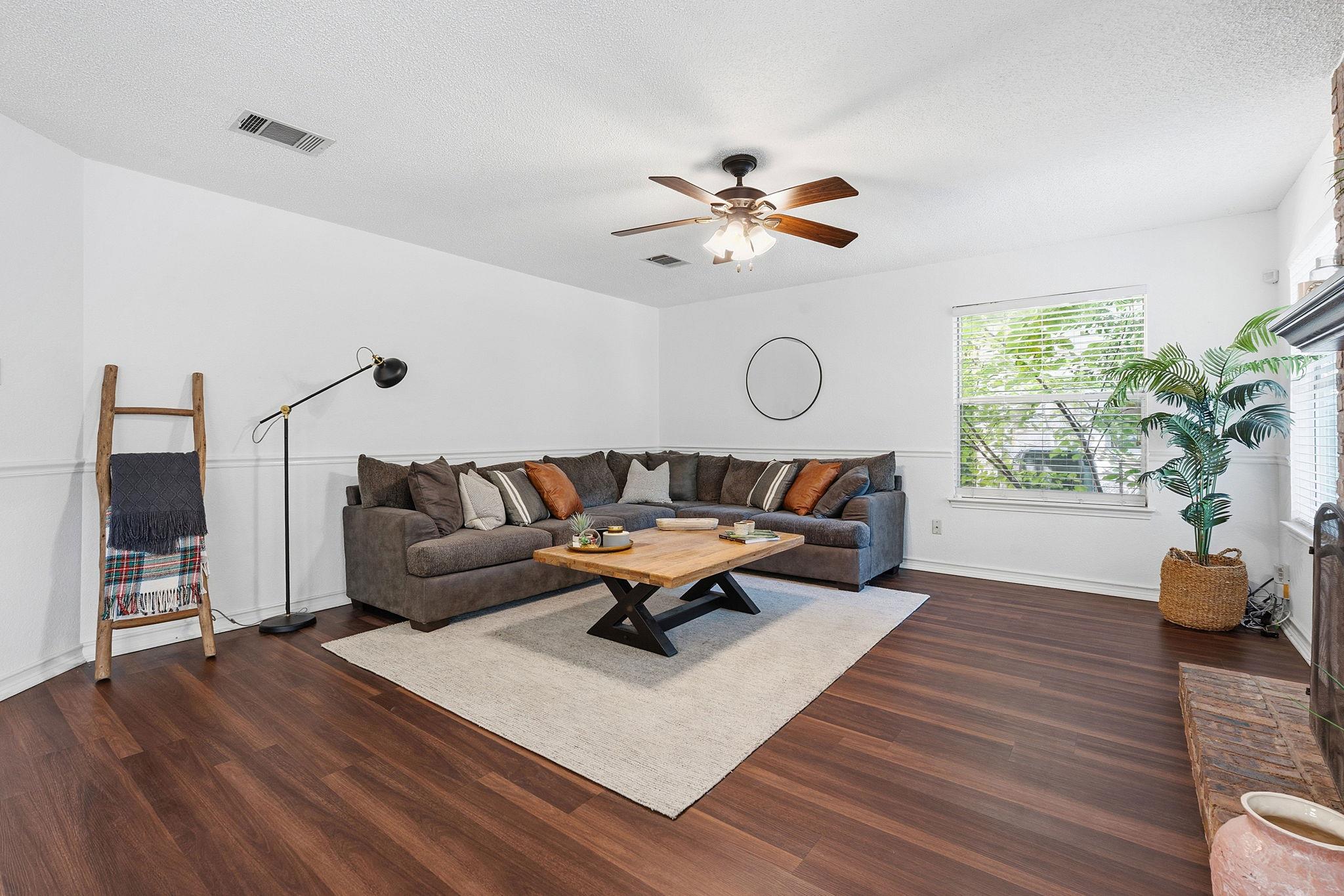13111 Tilder Dr, Austin, TX 78729