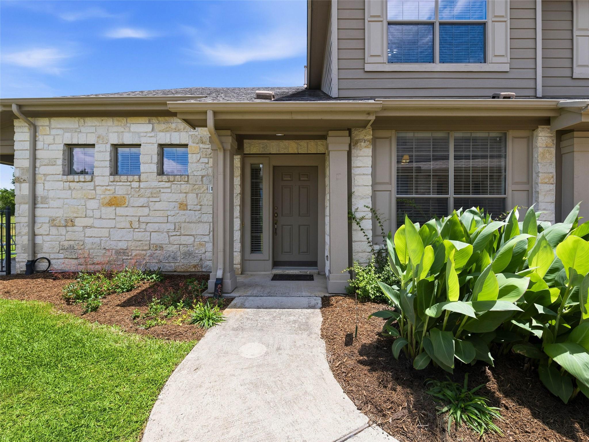 9201 Brodie Ln # 1203, Austin, TX 78748