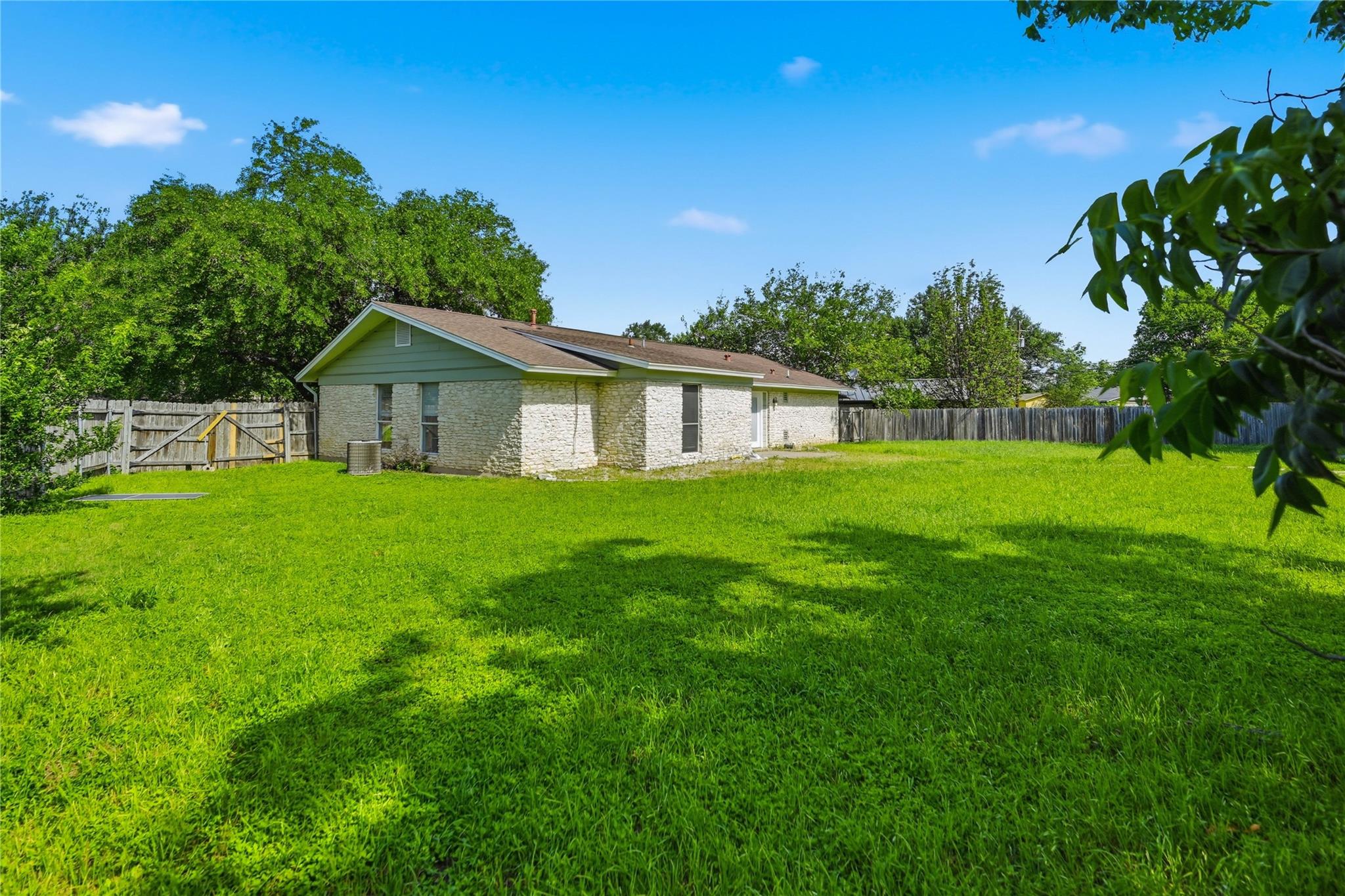 5503 Basswood Ln, Austin, TX 78723