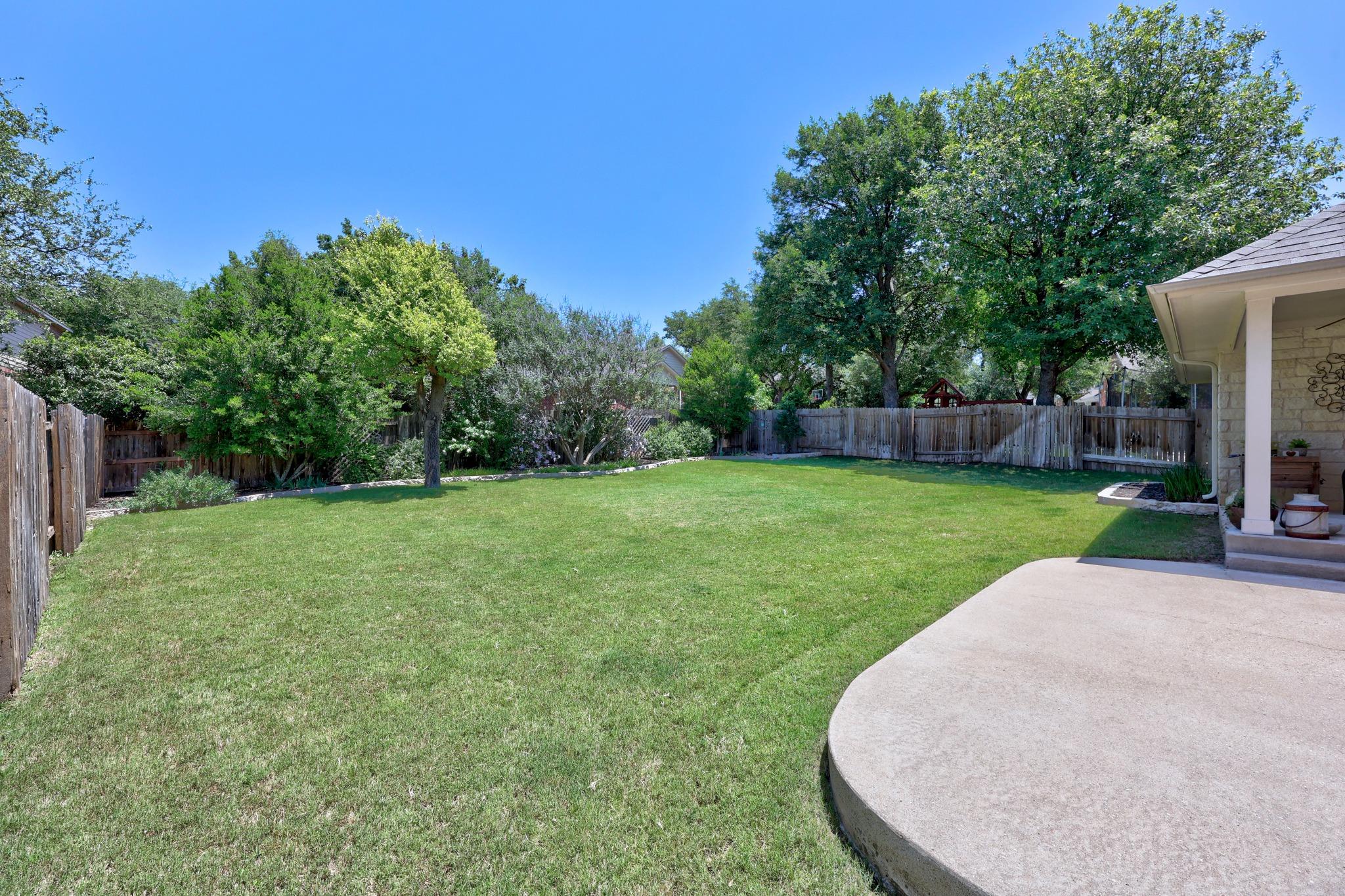 3509 Twin Branch Dr, Andice, TX 78613