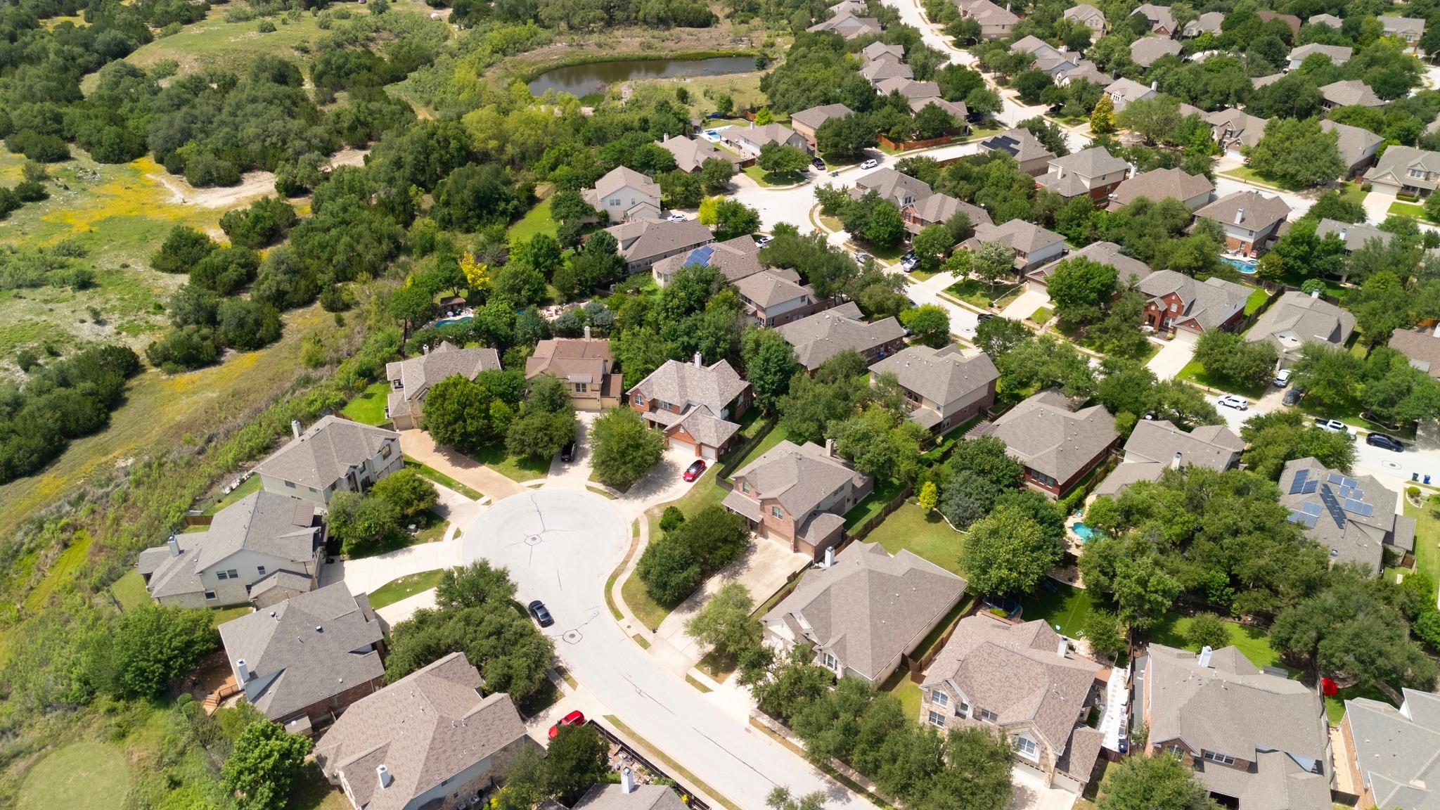 3509 Twin Branch Dr, Andice, TX 78613