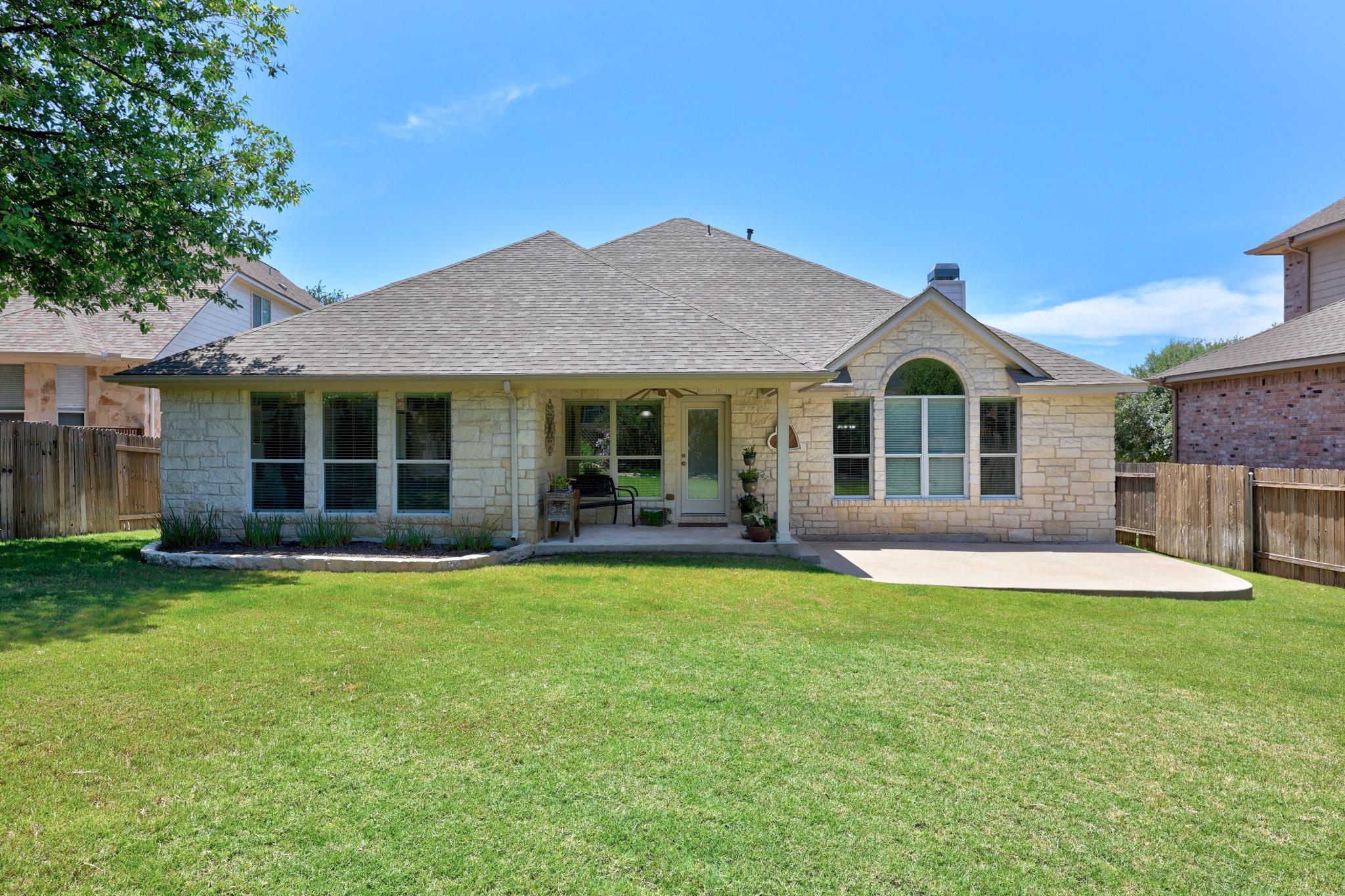 3509 Twin Branch Dr, Andice, TX 78613